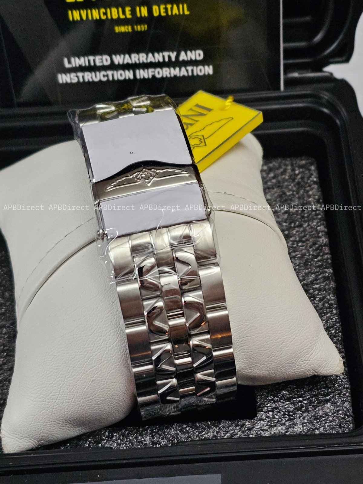 Invicta – CERBERUS – Tri 3 Movements Carbon Fiber Abalone MOP Dials mens watch