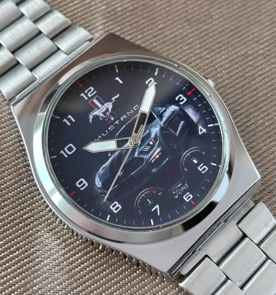 Ford Mustang, handmade watch, quartz movement, Ford Mustang accessories