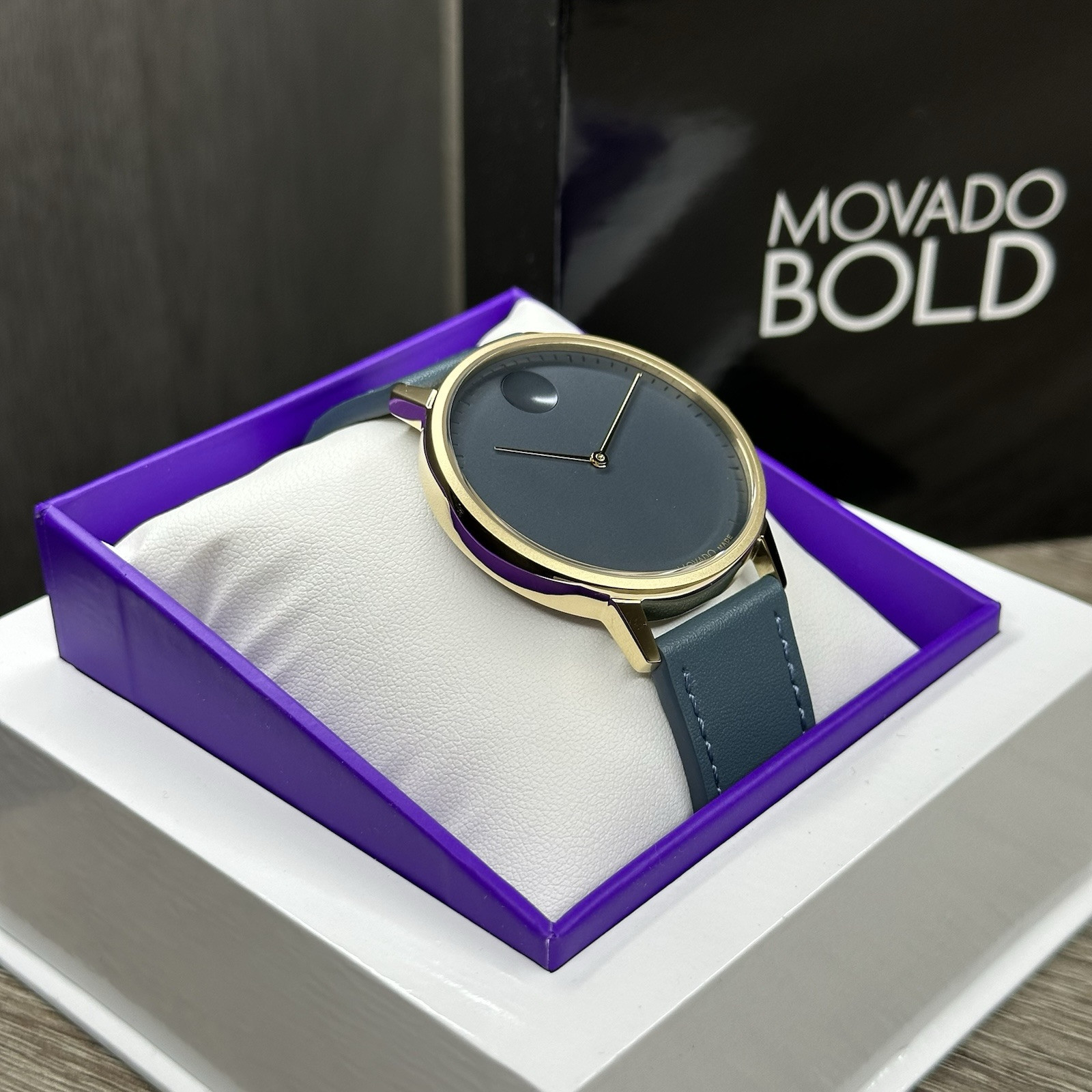 NEW✅SWISS✅ Movado FACE Gray Dial Teal Blue Leather 41mm Gold Men’s Watch 3640124