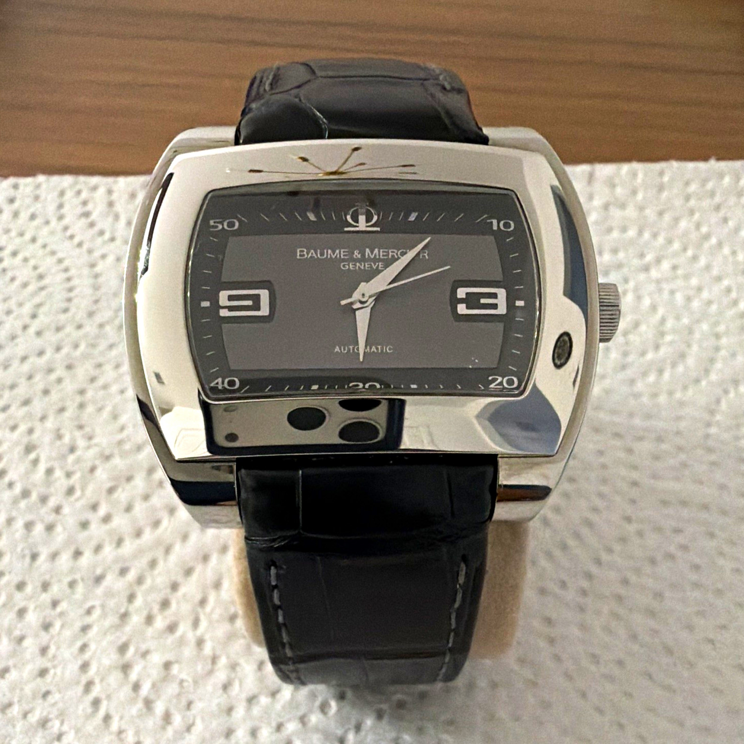 Baume & Mercier Hampton Men’s Automatic Black Dial Leather Strap Rectangle Watch