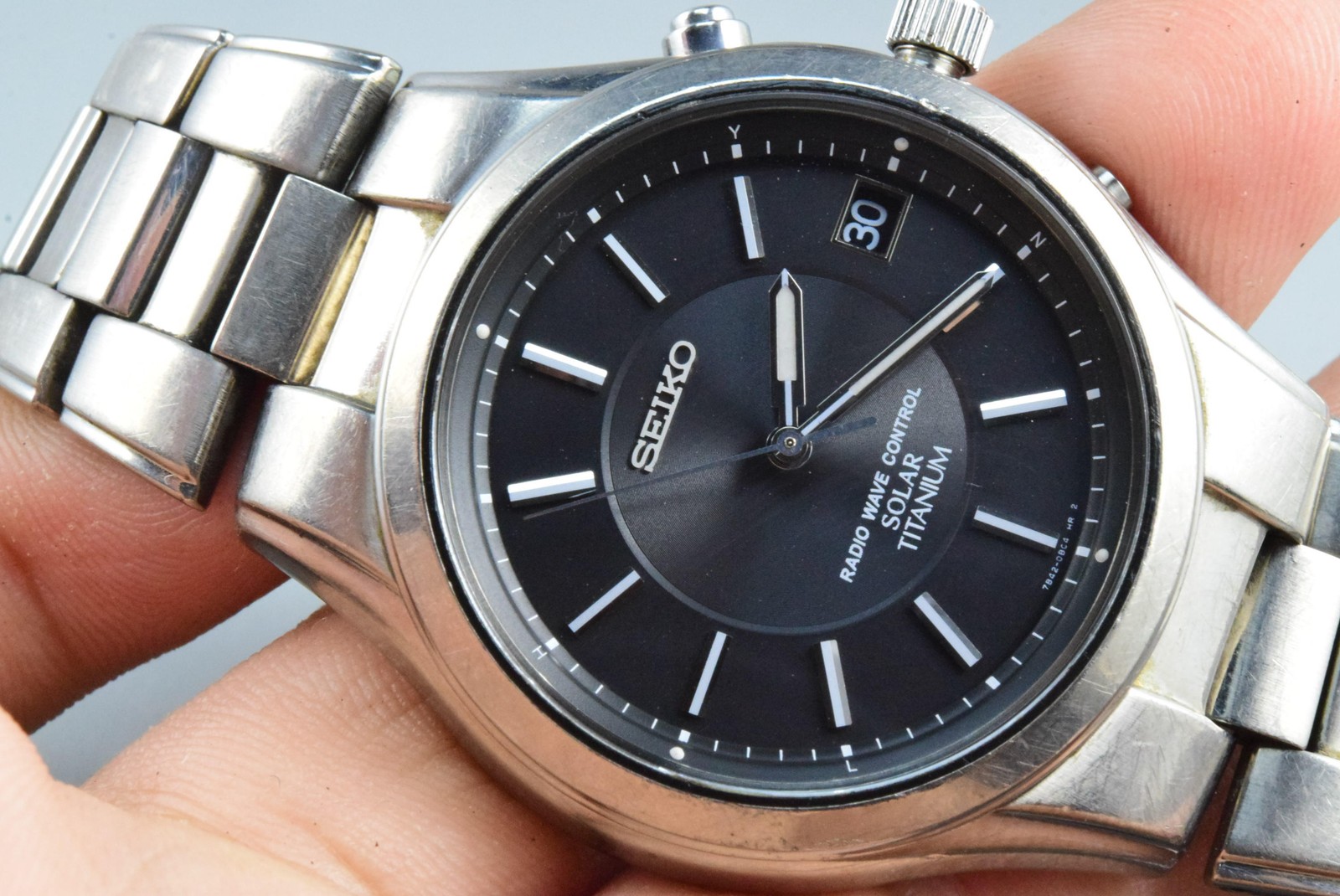 Vintage watch Seiko Solar Titanium 7B42-0AN0 Black Men Quartz Round 42mm