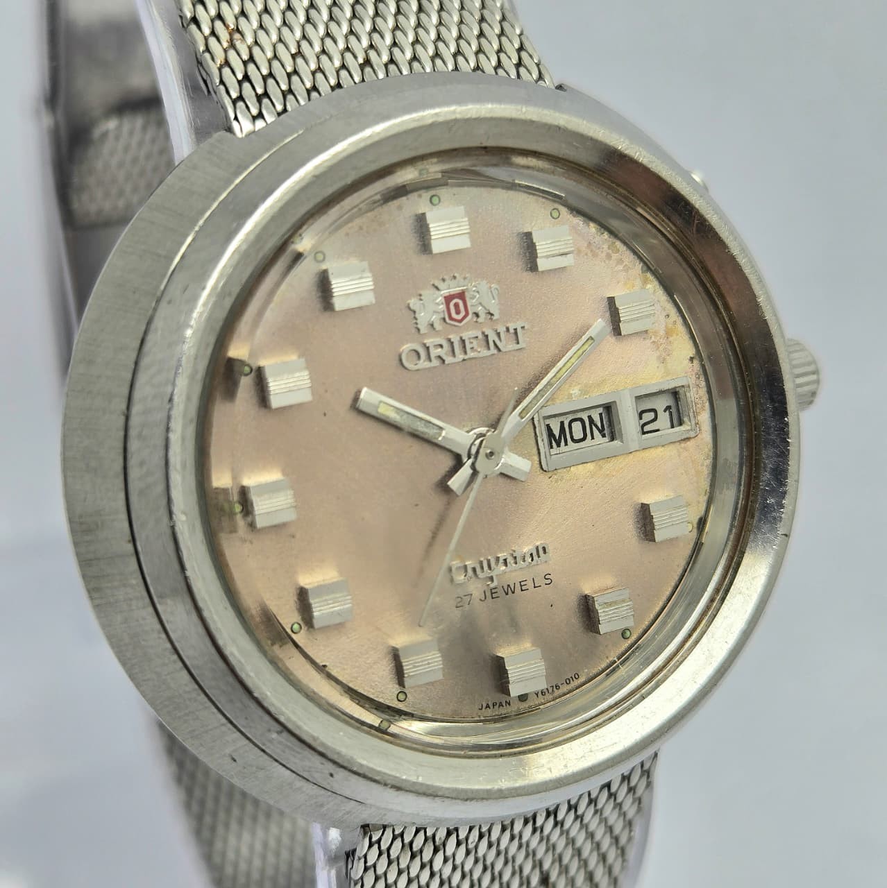 ORIENT CRYSTAL 429-61760 AUTOMATIC 27 JEWELS UFO DAY/DATE VINTAGE MEN’S WATCH