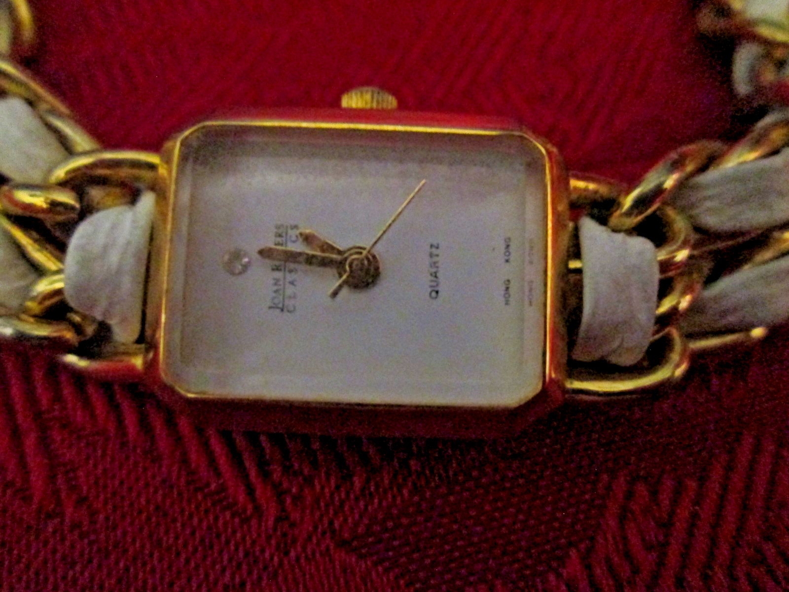 Vintage Joan Rivers Classics Gold Tone Chain White Leather Watch New Battery!