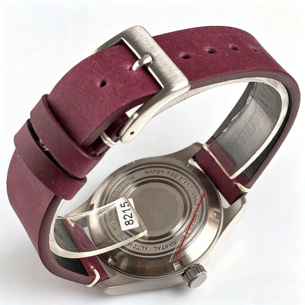 39mm NH35 Titanium Case Luxury Business 20ATM Diver Swim Men Mechanical Watch