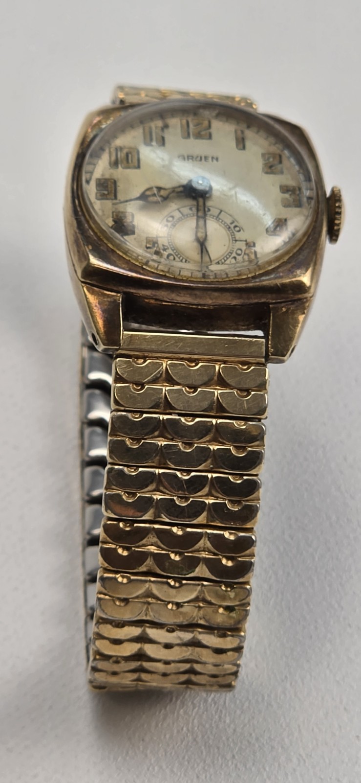 Gruen Cin-O Men’s Vintage 1920s Manual Wind Cushion Watch 22-25.9mm