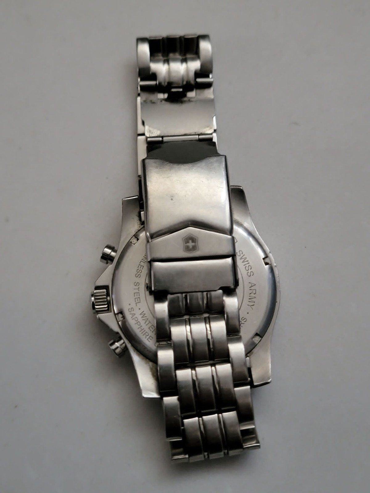 Victorinox Swiss Army Maverick II Chronograph Men Watch – Running