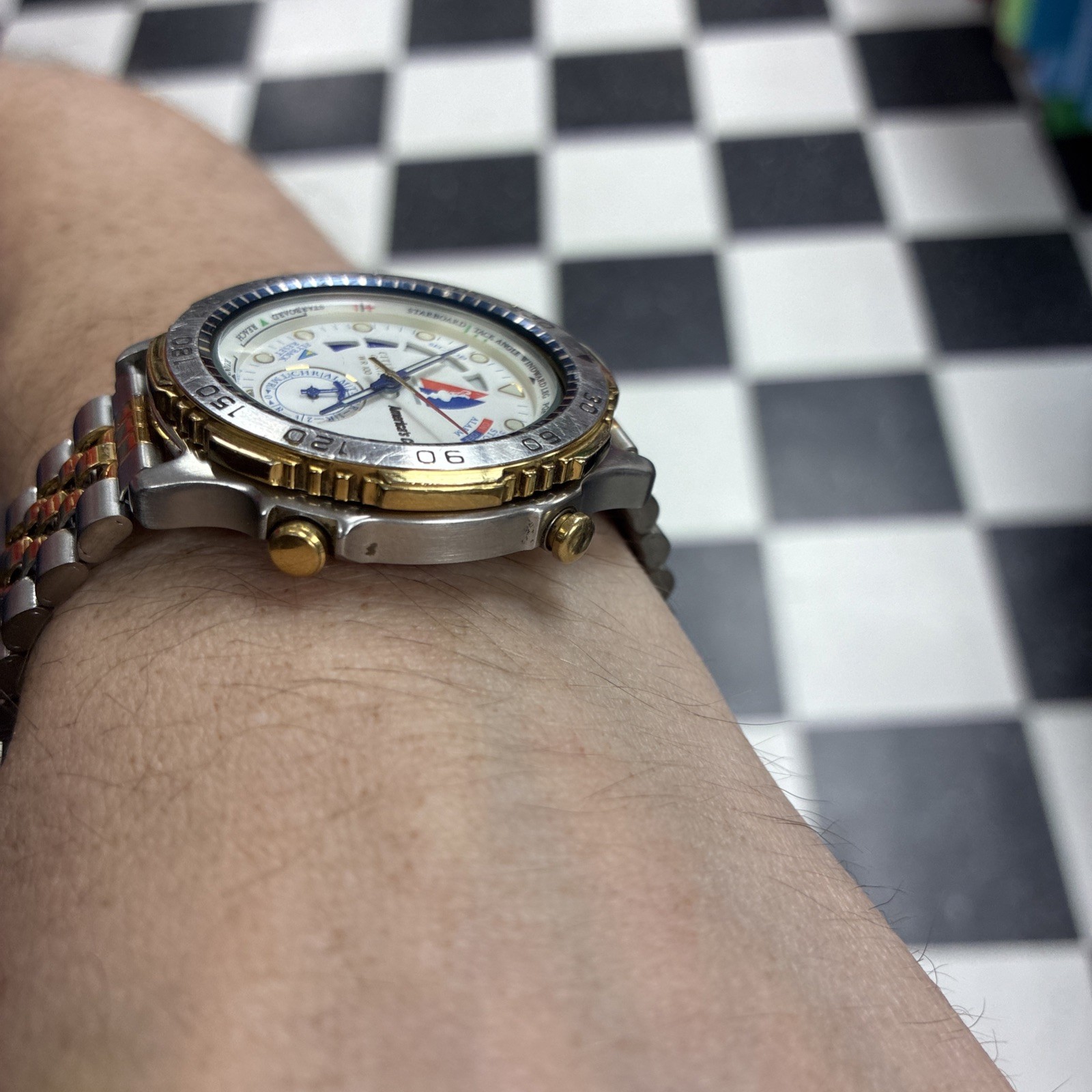 RUNNING Citizen America’s Cup Quartz 6840-G80621 Vintage 90s Chronograph