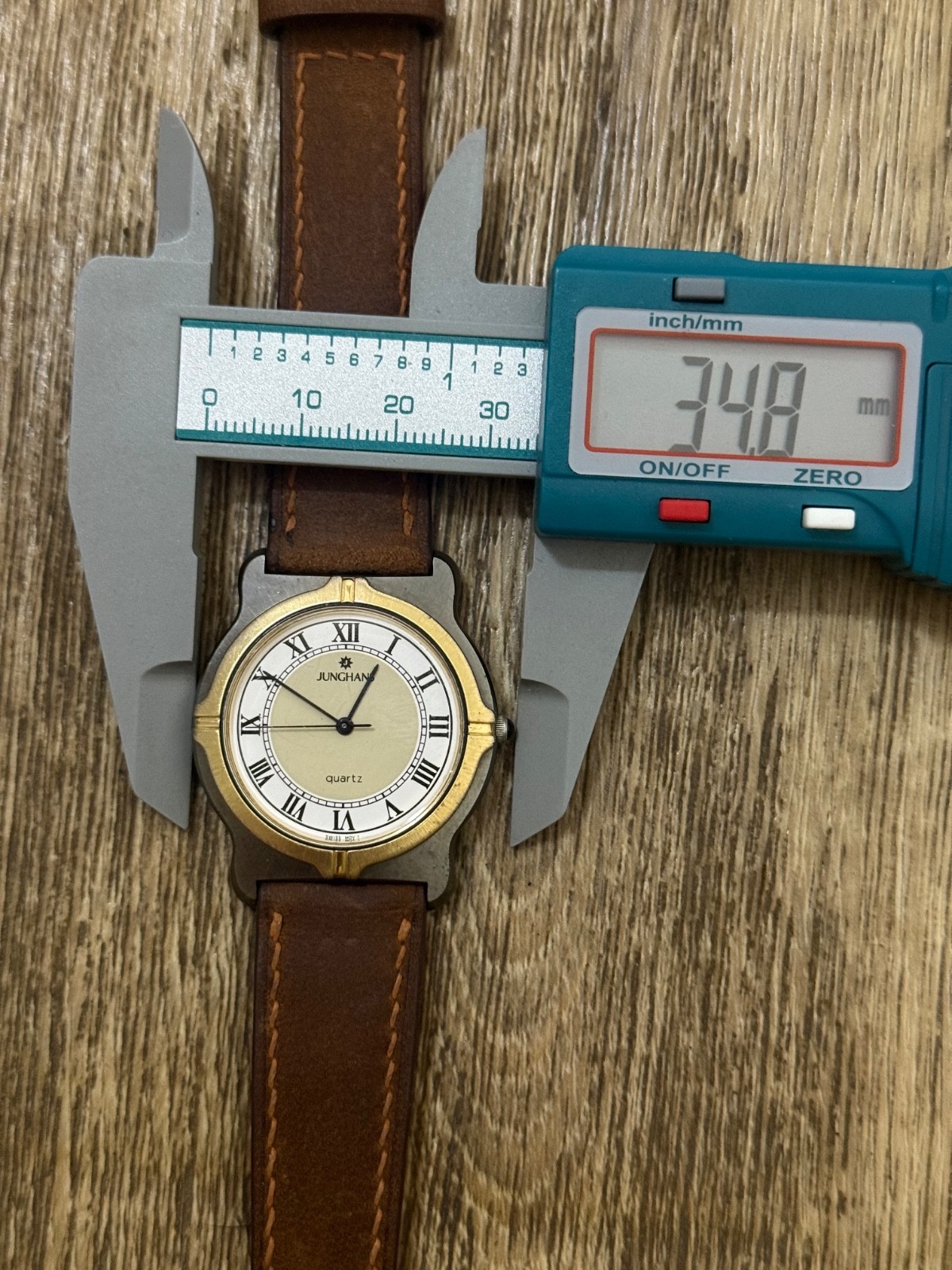 Vintage Junghans Quartz Two-Tone Roman Dial Men’s Watch 34.8mm New Leather Strap