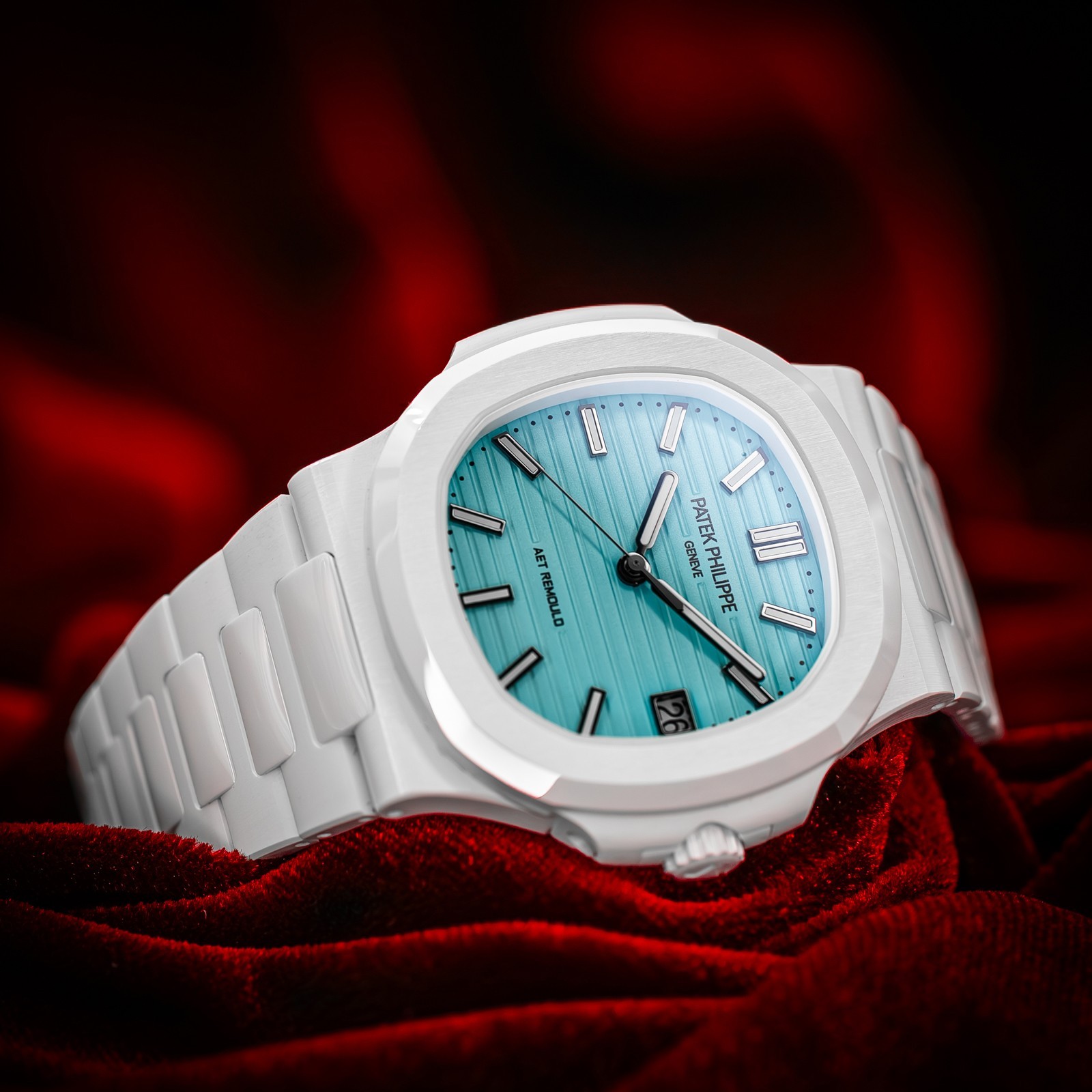 Patek Philippe Nautilus 5711 White Ceramic Roselend Blue AET Remould Complete