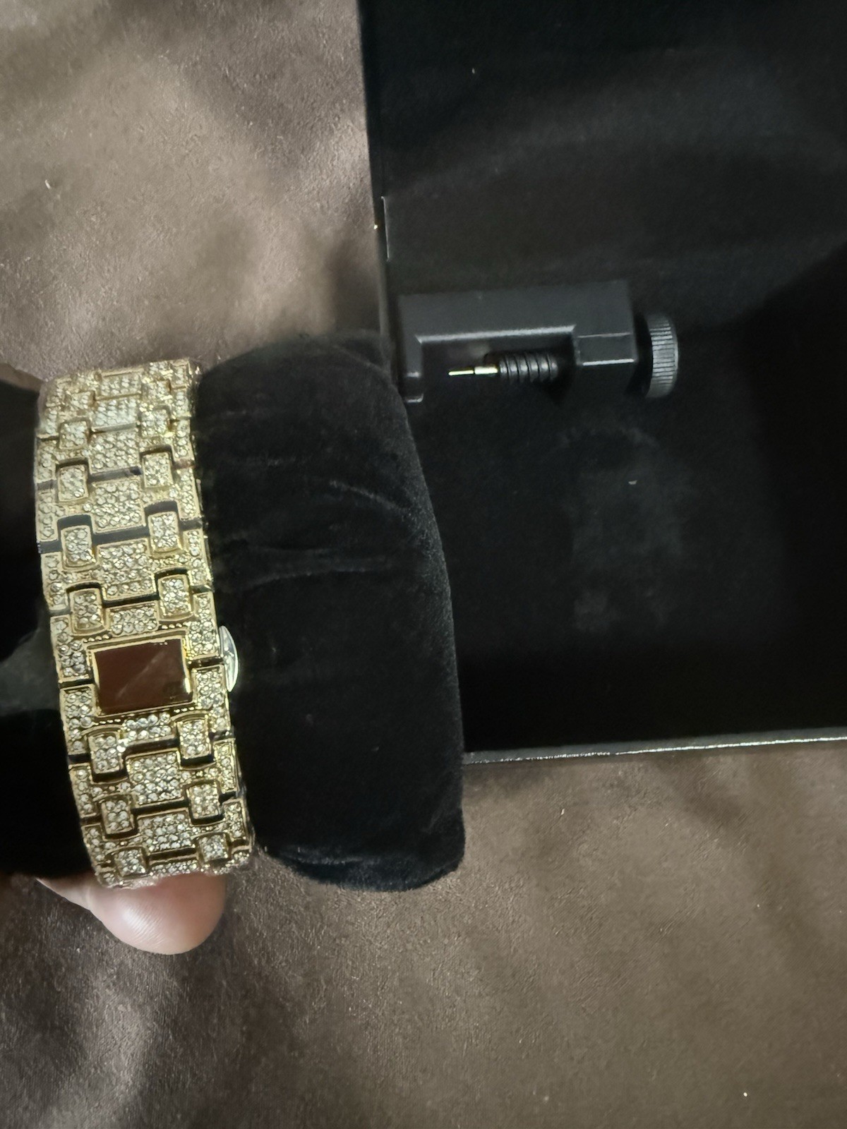 Gold Tone Iced-Out Analog Wristwatch Date Indicator Gem-Set Bezel Bracelet