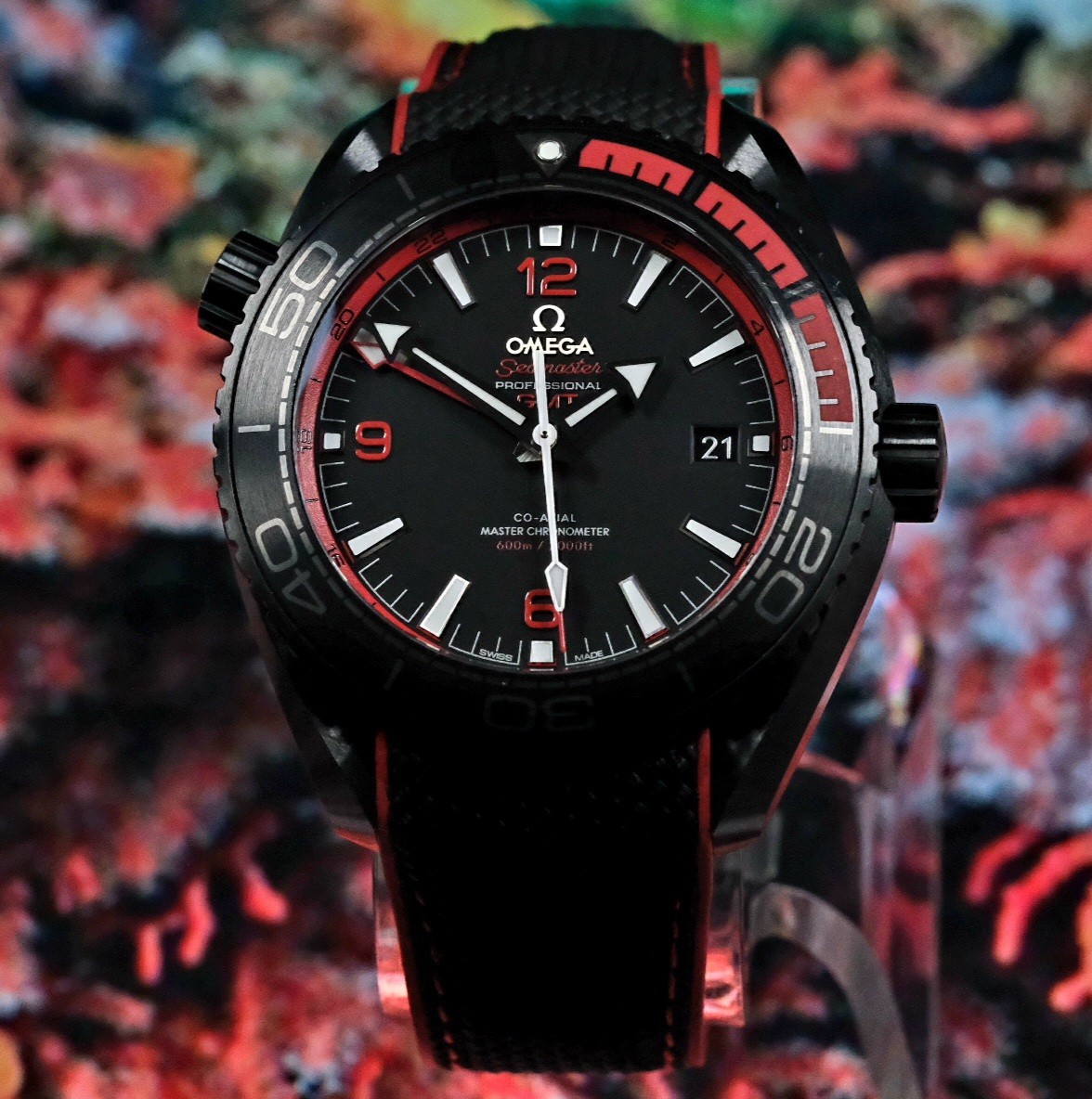 2023 OMEGA Seamaster Planet Ocean 600M 215.92.46.22.01.003 Deep Black Full Set
