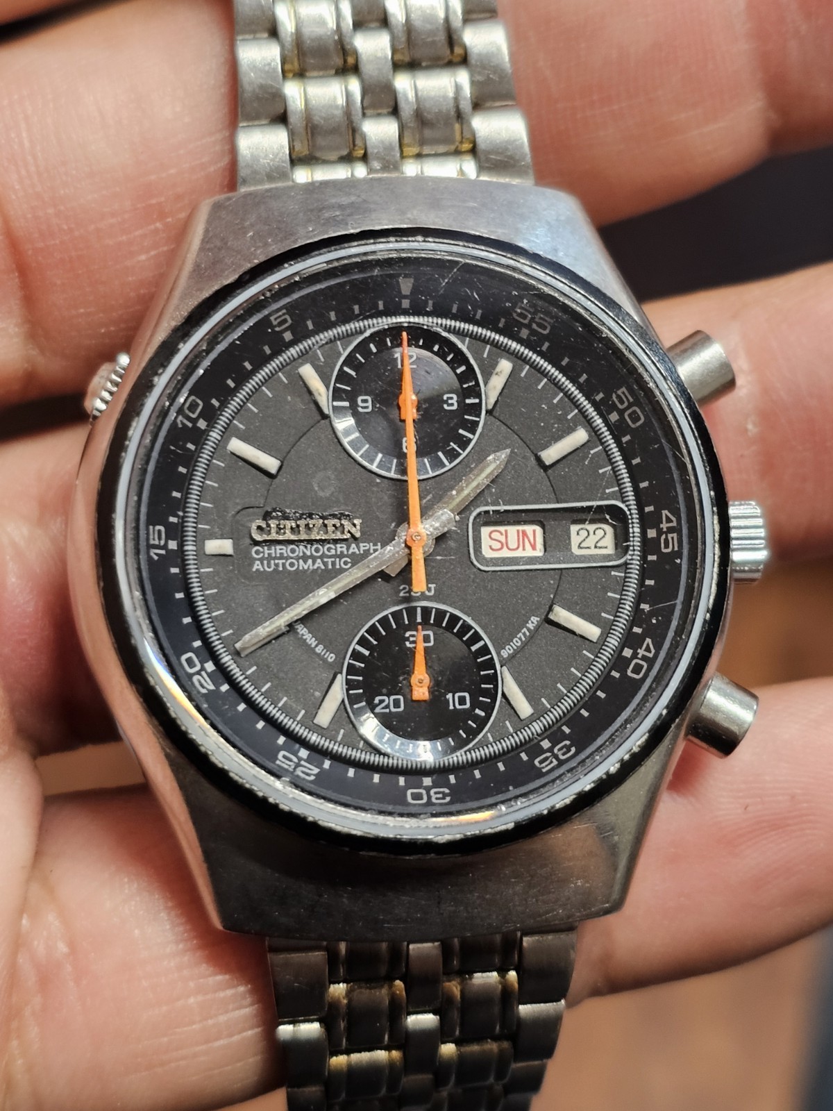 Vintage Citizen Flyback 67-9119 Chronograph Automatic 23J Black Dial Men’s Watch