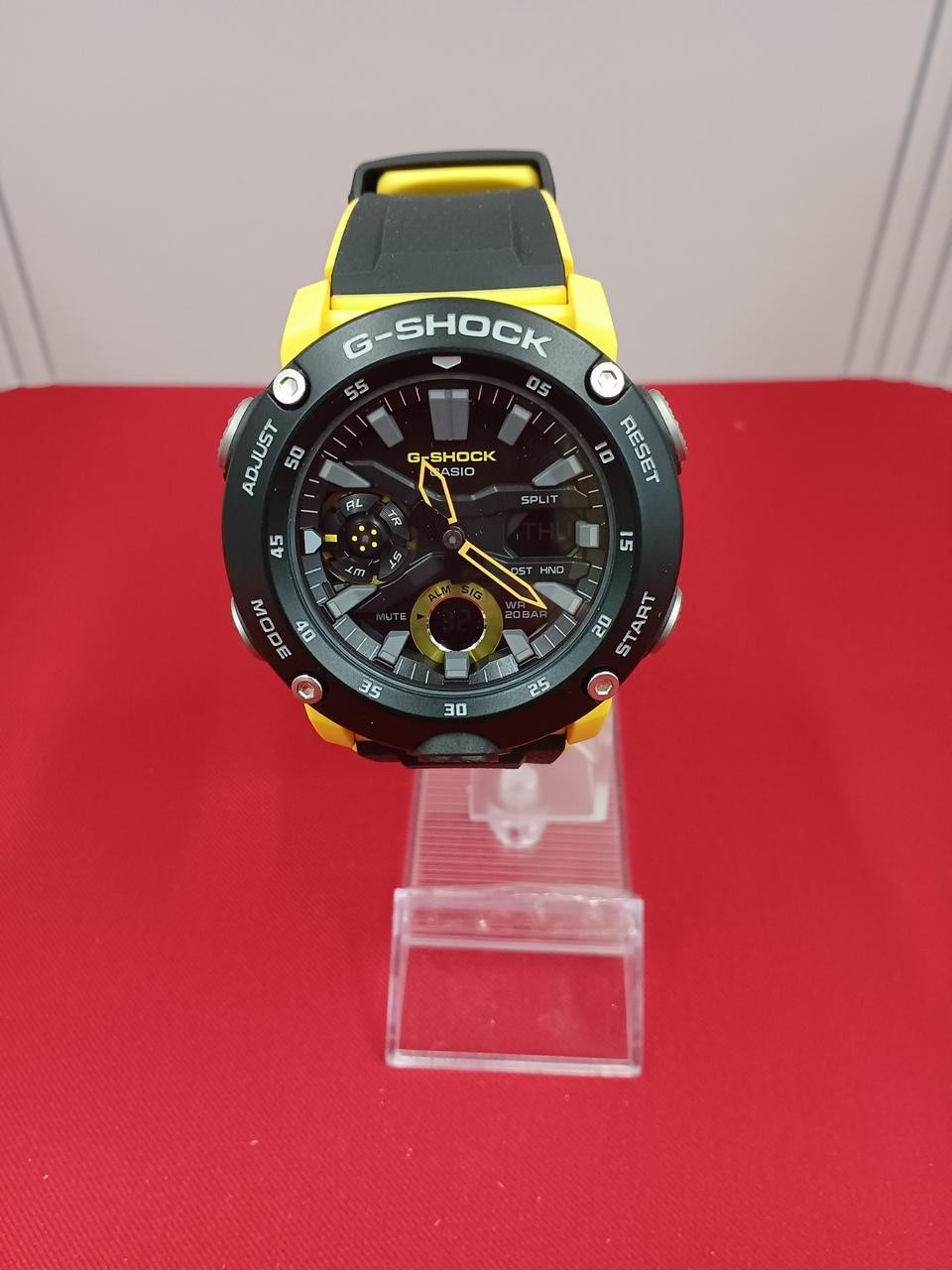 G-SHOCK GA-2000 Quartz 20ATM Carbon Fiber Resin Case Lightweight Durable