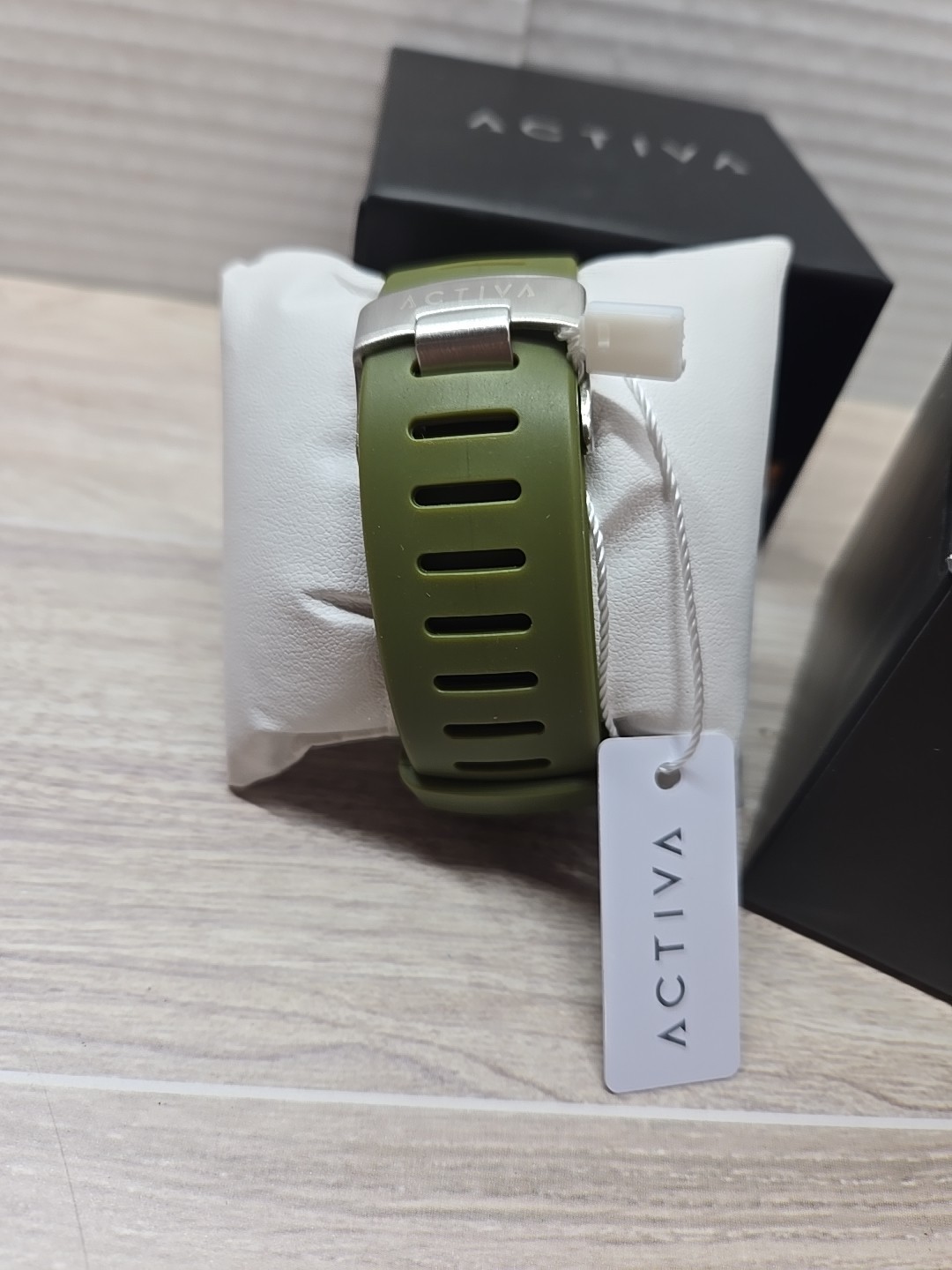 Acw1237-007 Activa X Invicta Digital Men’s Watch Odyssey 52mm Green Tan
