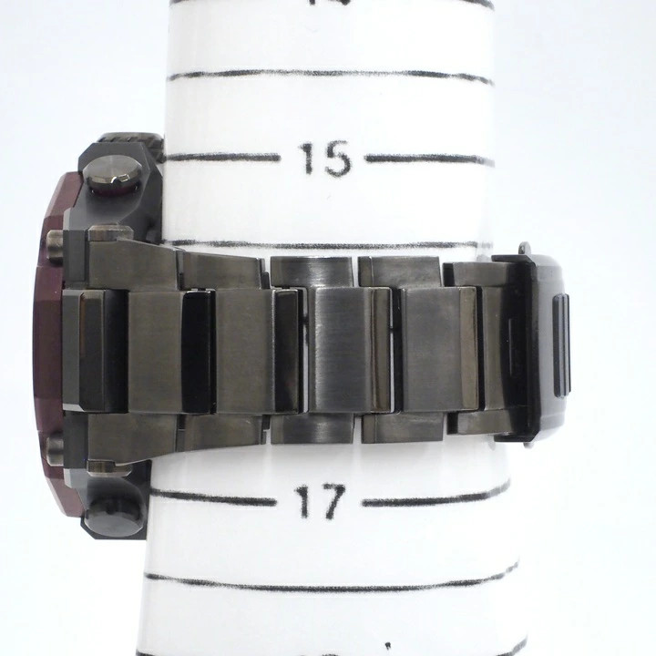 CASIO G SHOCK MTG B2000BD 1A4JF MTG B2000 Series Carbon Fiber Reinforced Resin x