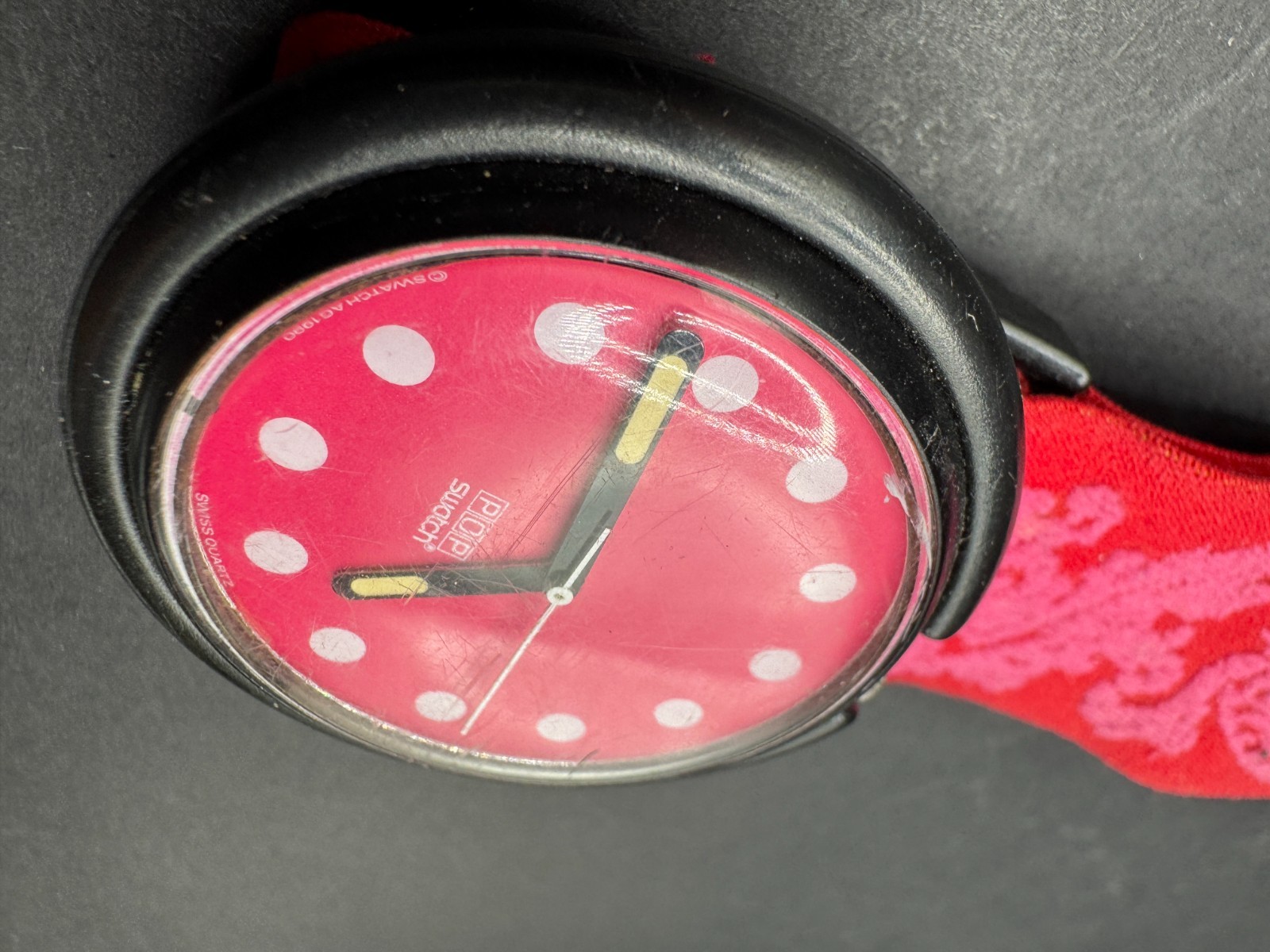 1990 Swatch Pop Shangri Watch Red Pink Velvet Polka Dots One Piece Strap