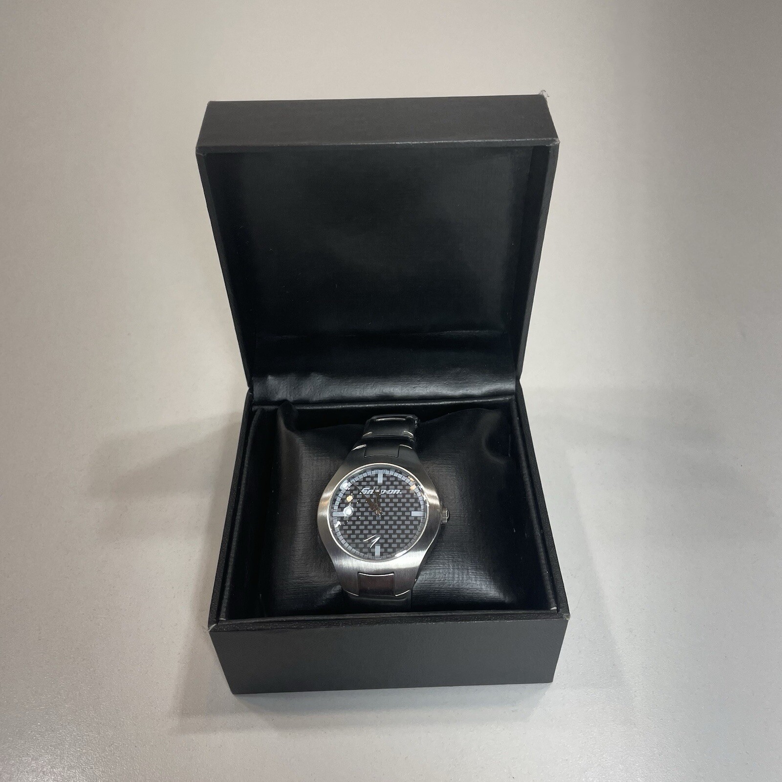 Snap-on Tools Wrist Watch Stainless Steel Band 2008 Special Edition w/ Box Tags