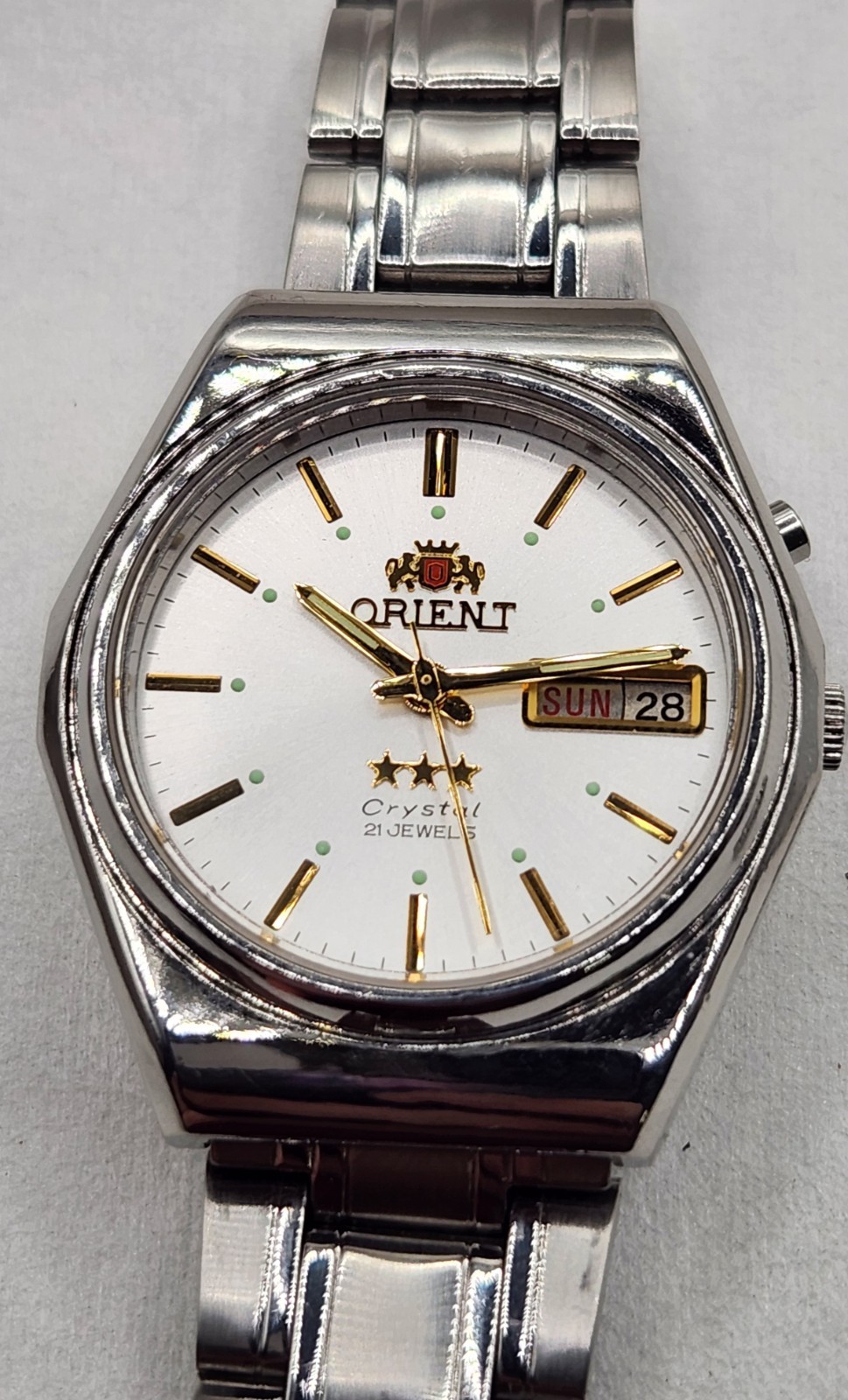 Vintage Orient Crystal Automatic Men’s Watch 21 Jewels- Runs Keeps Good Time