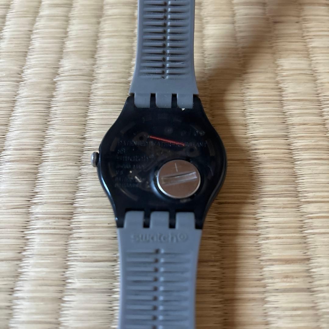 Swatch Men’S Watch Gray Black Red Simple