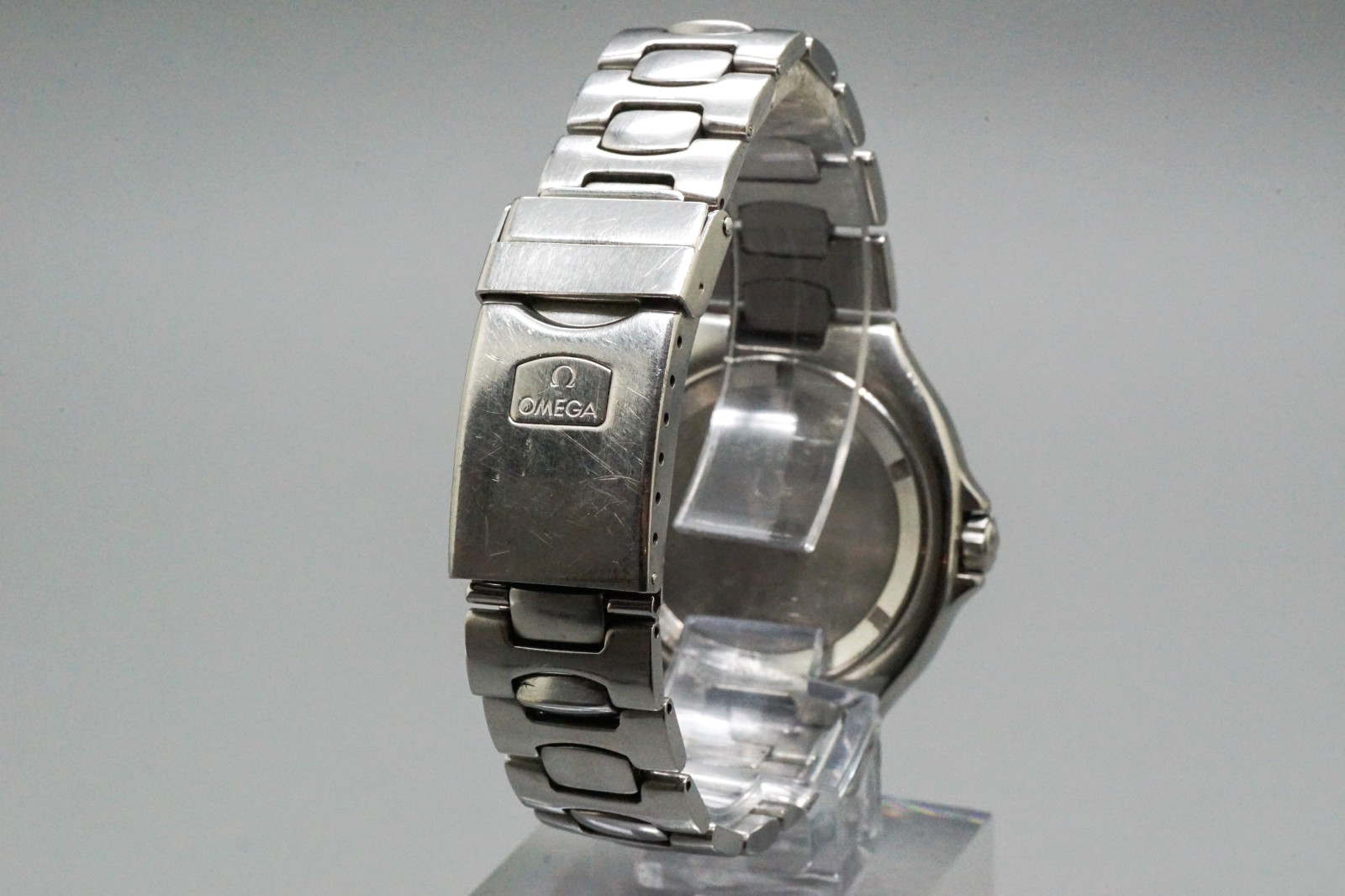 Vintage OMEGA Seamaster Professional 396.1042 Cal.1441 Quartz Men’s Watch 36mm