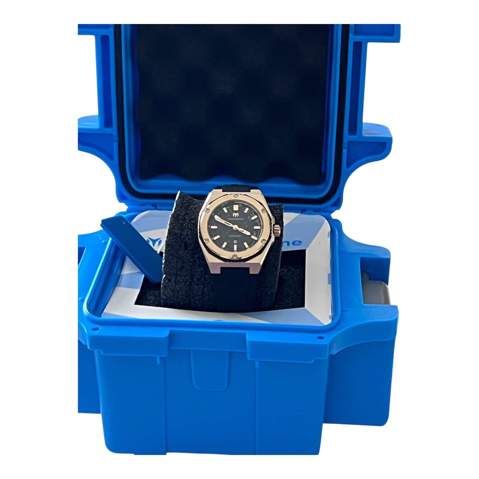 Invicta TechnoMarine Coral Legacy Women’s Quartz Black Dial 36mm TM-416056