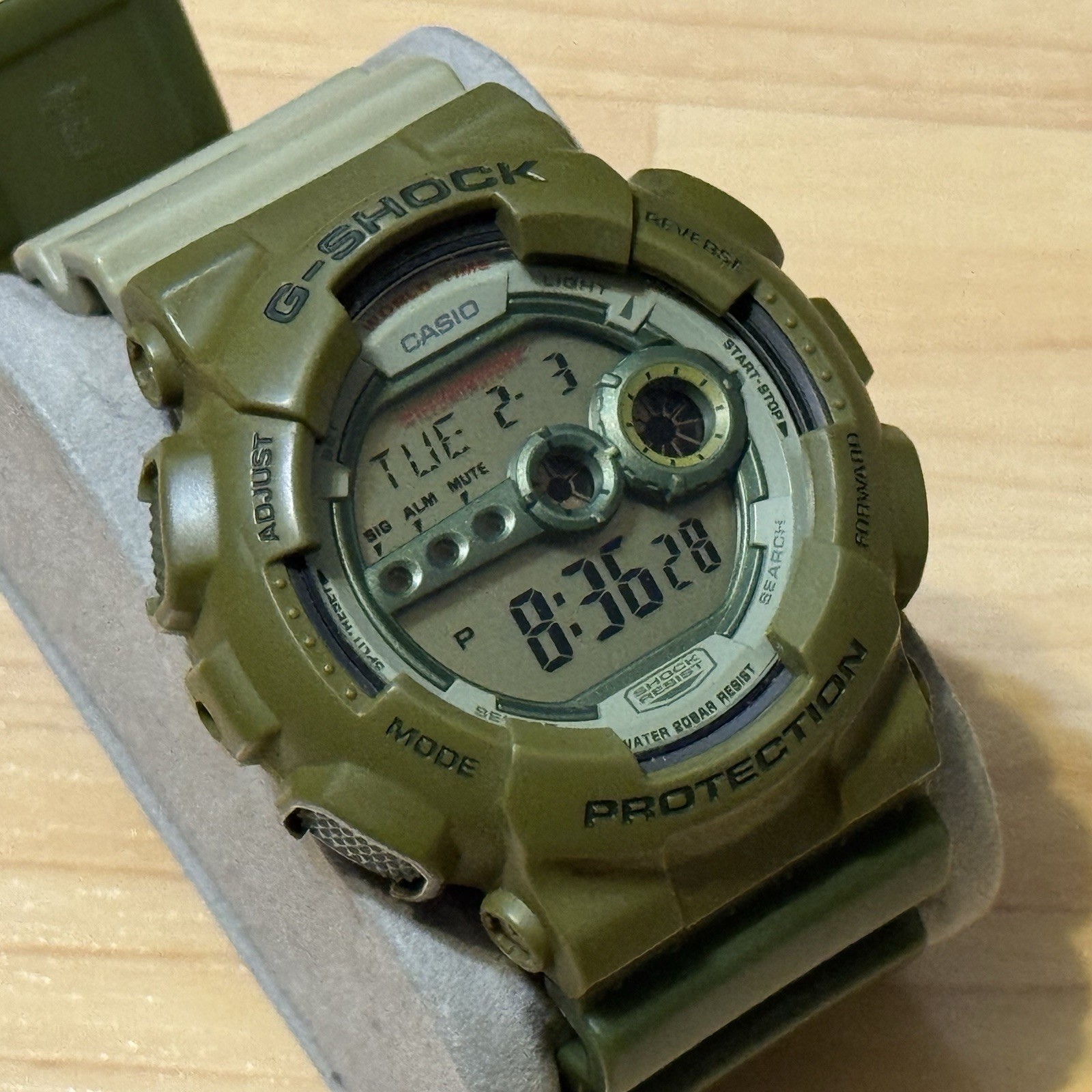 Casio G-Shock GD-100PS-3JS Playset Collab w/ G-Man Figure Digital Watch GD 100