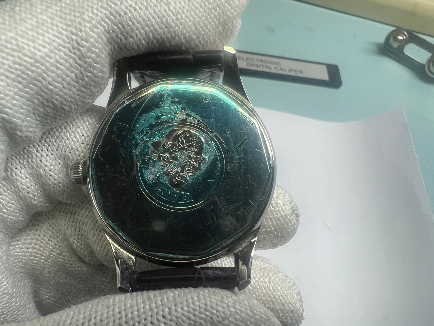 7. Technos cal 2390 manual winding 35.5 mm running