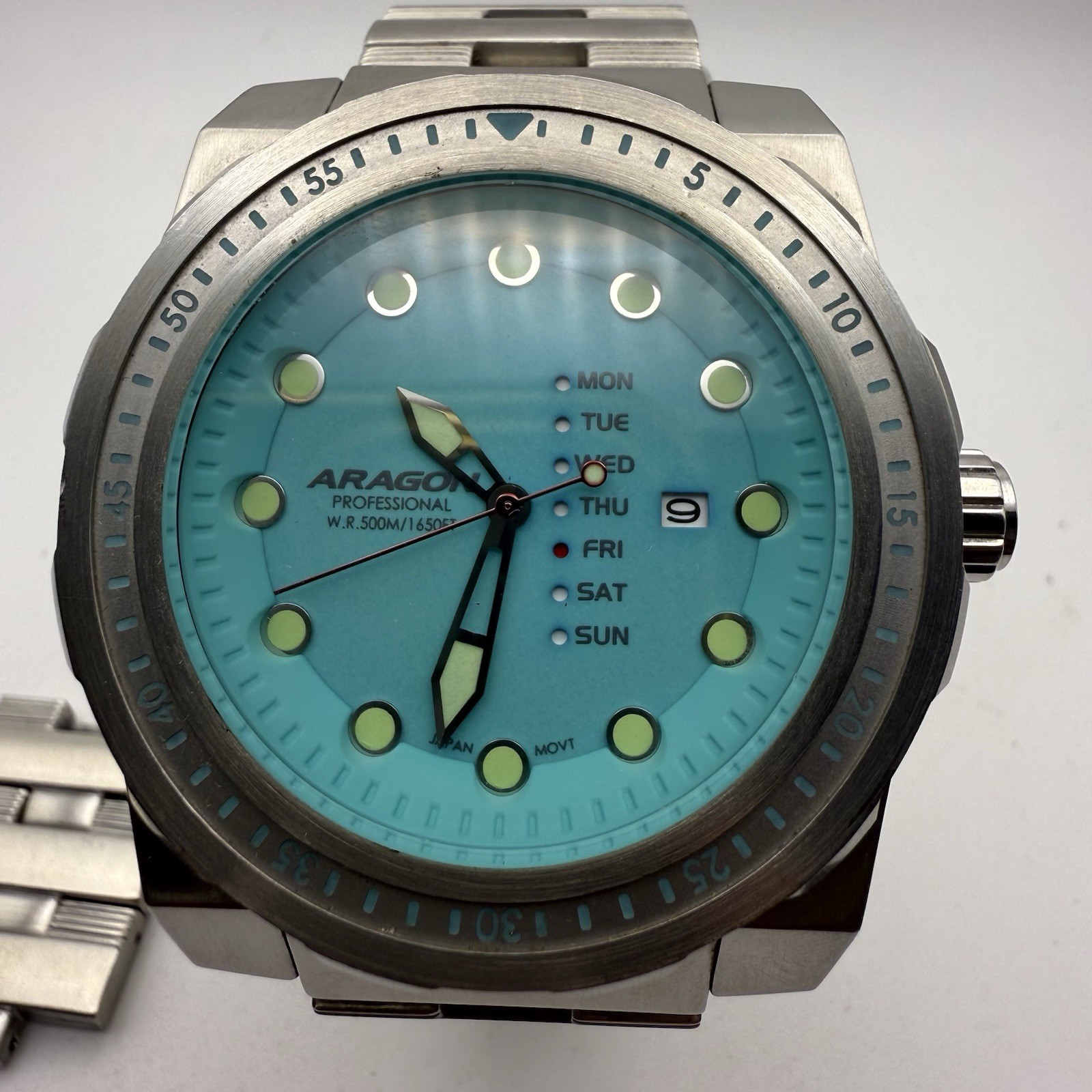 Aragon Professional 500M Dive Watch Aqua Dial Day Date Sold Out Model
