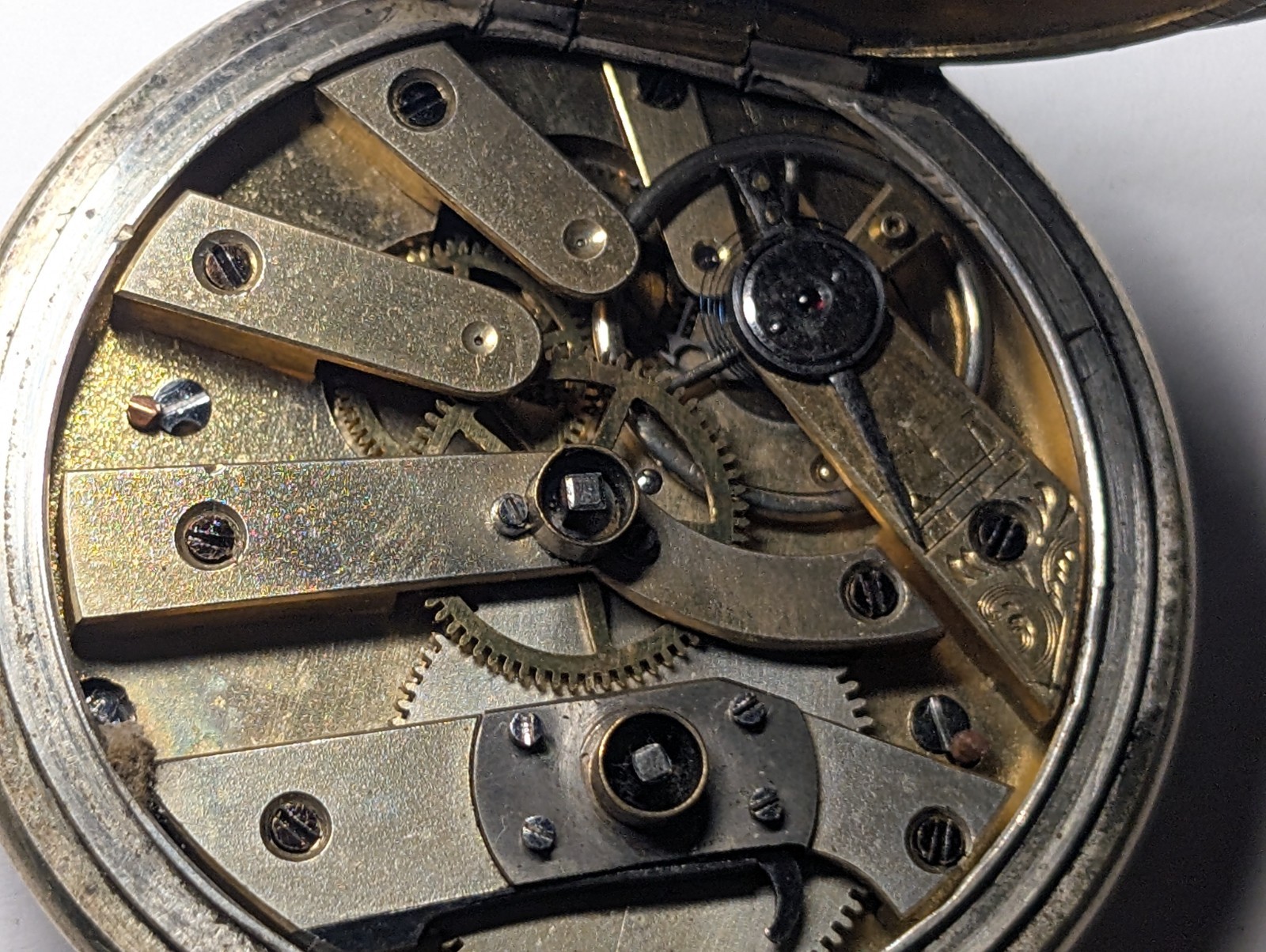 ANTIQUE CYLINDER POCKET WATCH WITH POCKET WATCH HOLDER