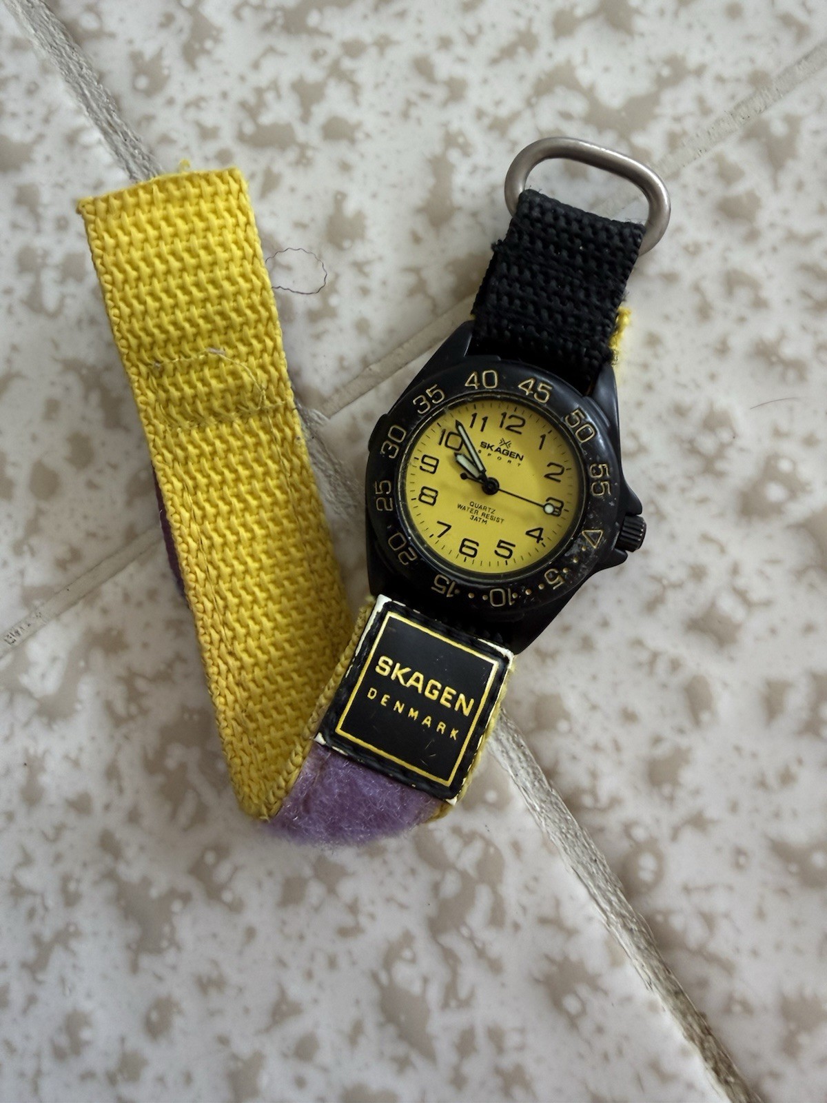 Skagen Quartz Analog Wristwatch Yellow Dial Black Case Fabric Strap