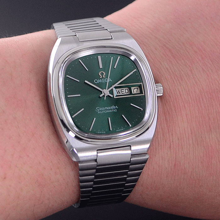 VINTAGE OMEGA SEAMASTER AUTOMATIC EMERALD DIAL DAY/DATE DRESS MEN’S WATCH