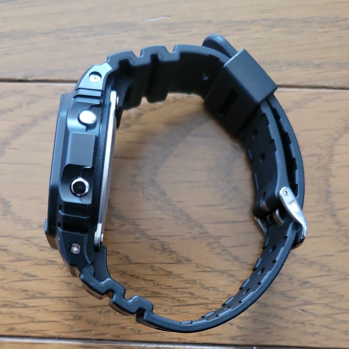 CASIO G SHOCK DW 5600VT X LARGE Collaboration Black Wristwatch Excellent condit