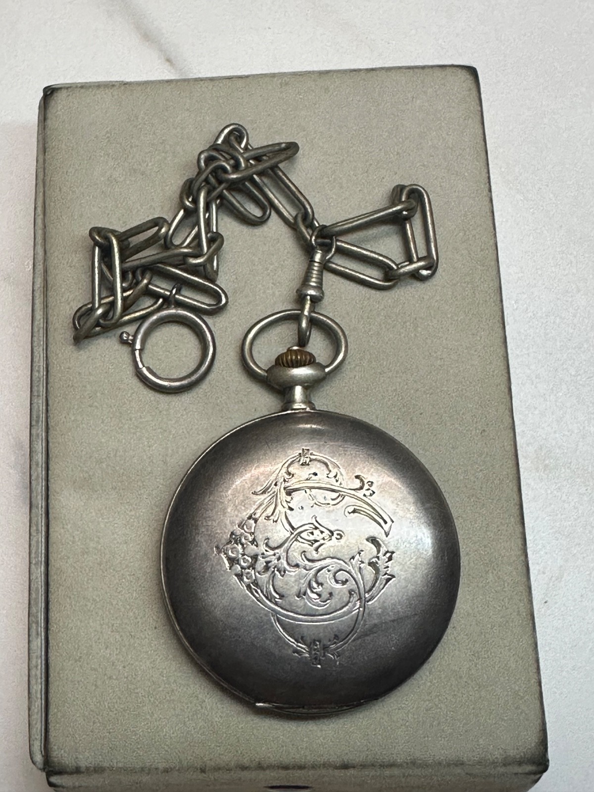 Antique OMEGA 800 Solid Silver Pocket Watch 1920 Cal 17.5B Floral With Chain 97g