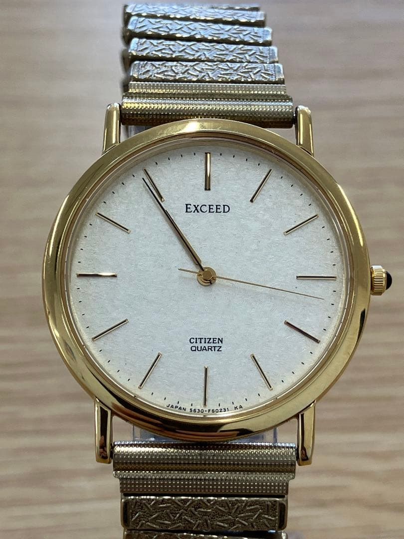 CITIZEN EXCEED Quartz Watch, Gold, 3 Hands, Non-functional 【USED】