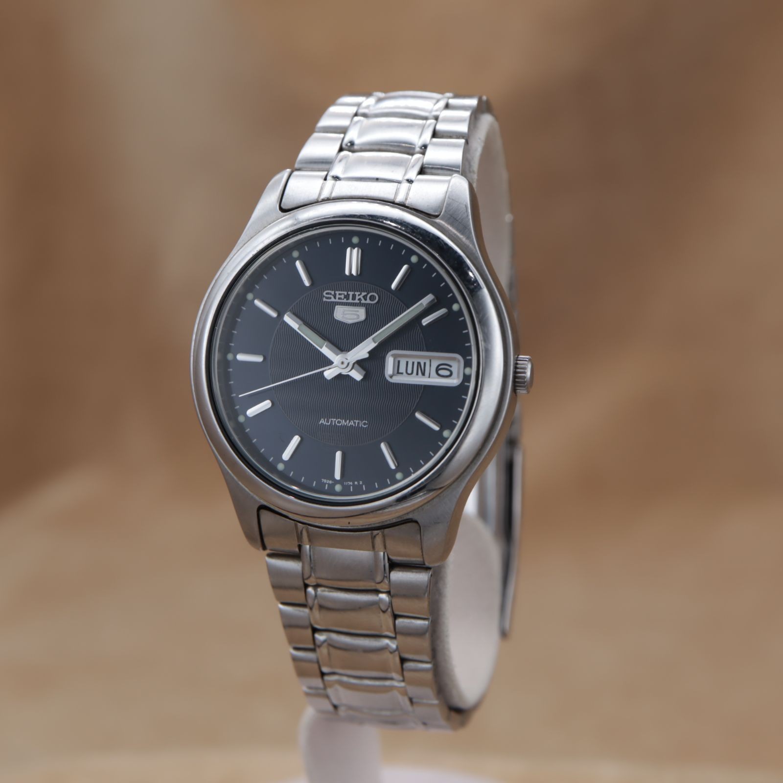Seiko 5 Automatic 7S26 0080 Black Silver Day Date 35.5mm Made in1998 From Japan