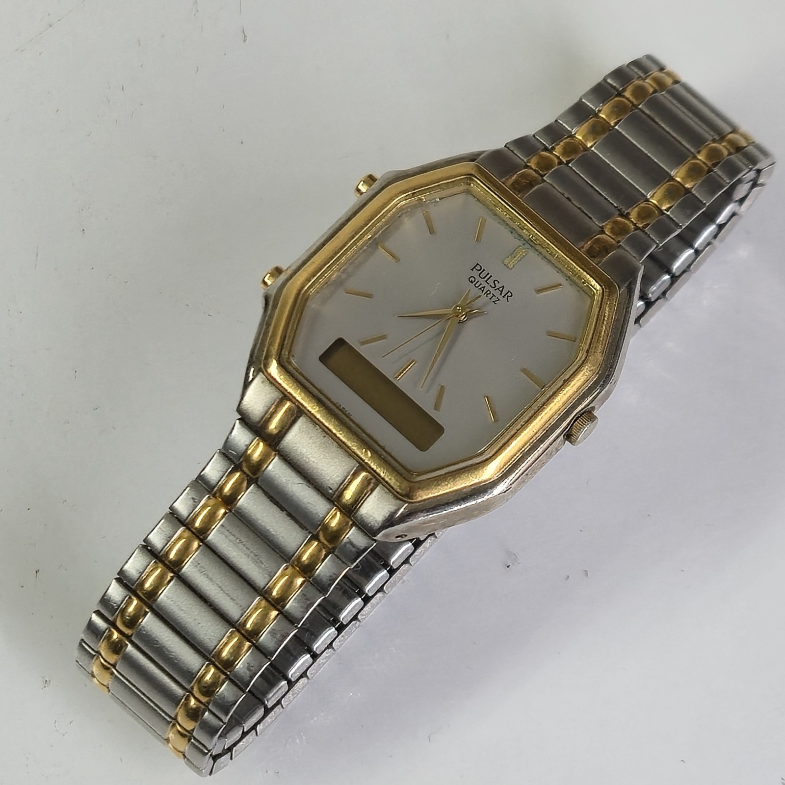 Vintage Pulsar Ana-Digi Quartz Men’s Two-Tone Watch Model V041-5330