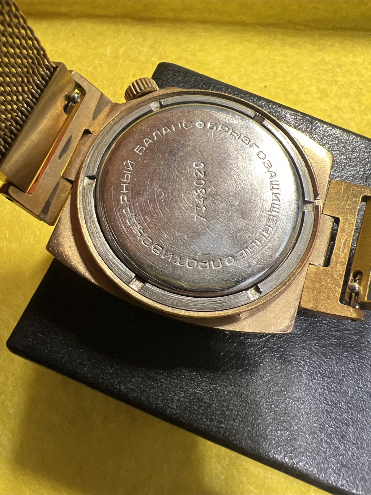 Vintage Watch USSR RAKETA “CANISTER” Mechanical 2609.HA key for 5 o’clock Gold