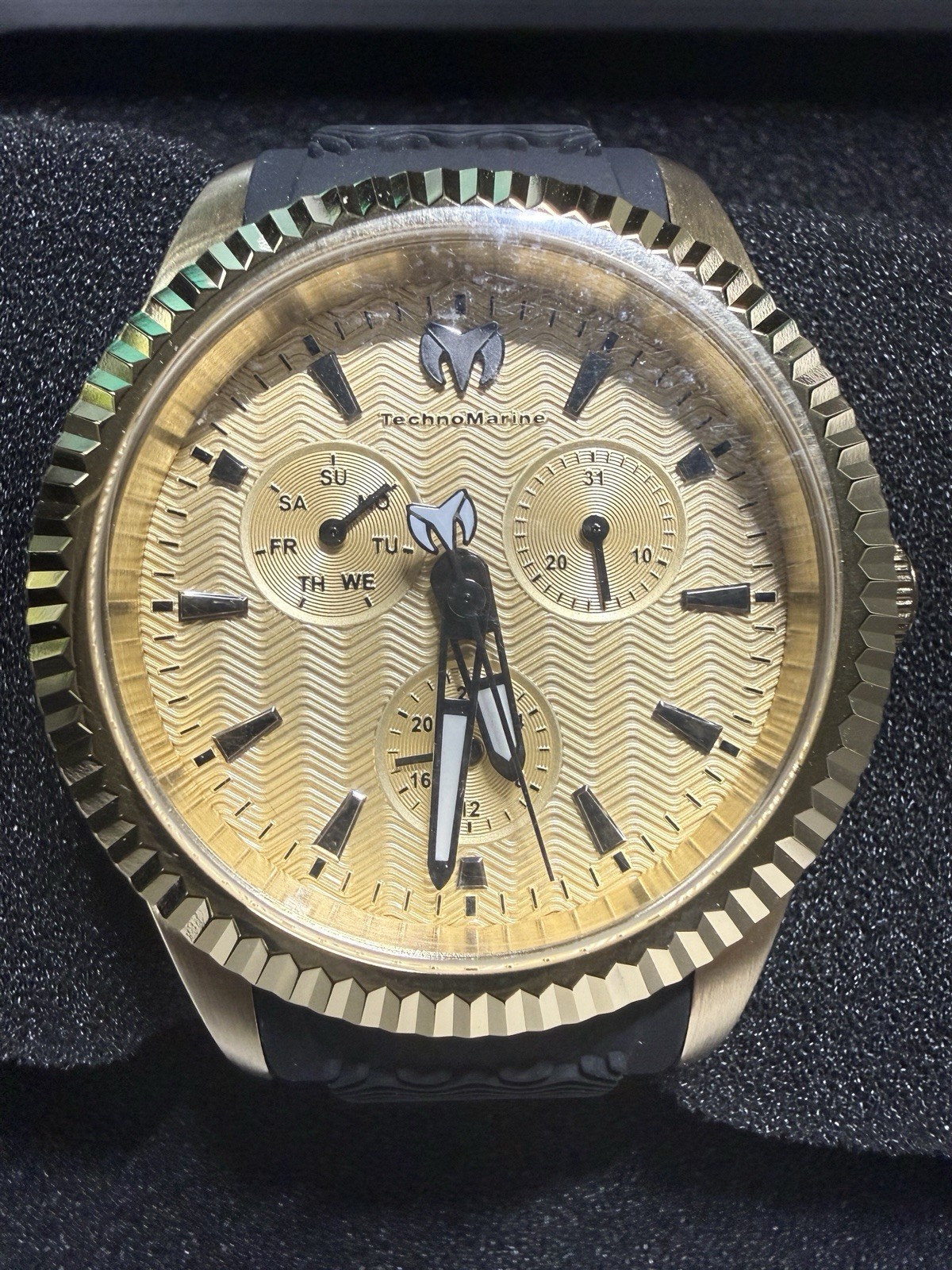 TechnoMarine Quartz Day/Date 50m Gold Dial Gold Case Black Rubber 38mm Box