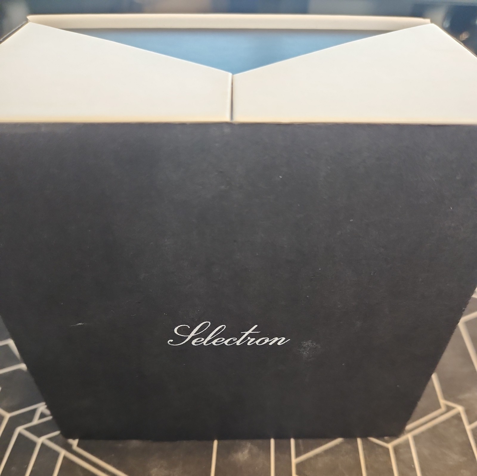Men’s Selectron SGMT-10 Champaign Tone Quartz Watch New In Box MSRP $375