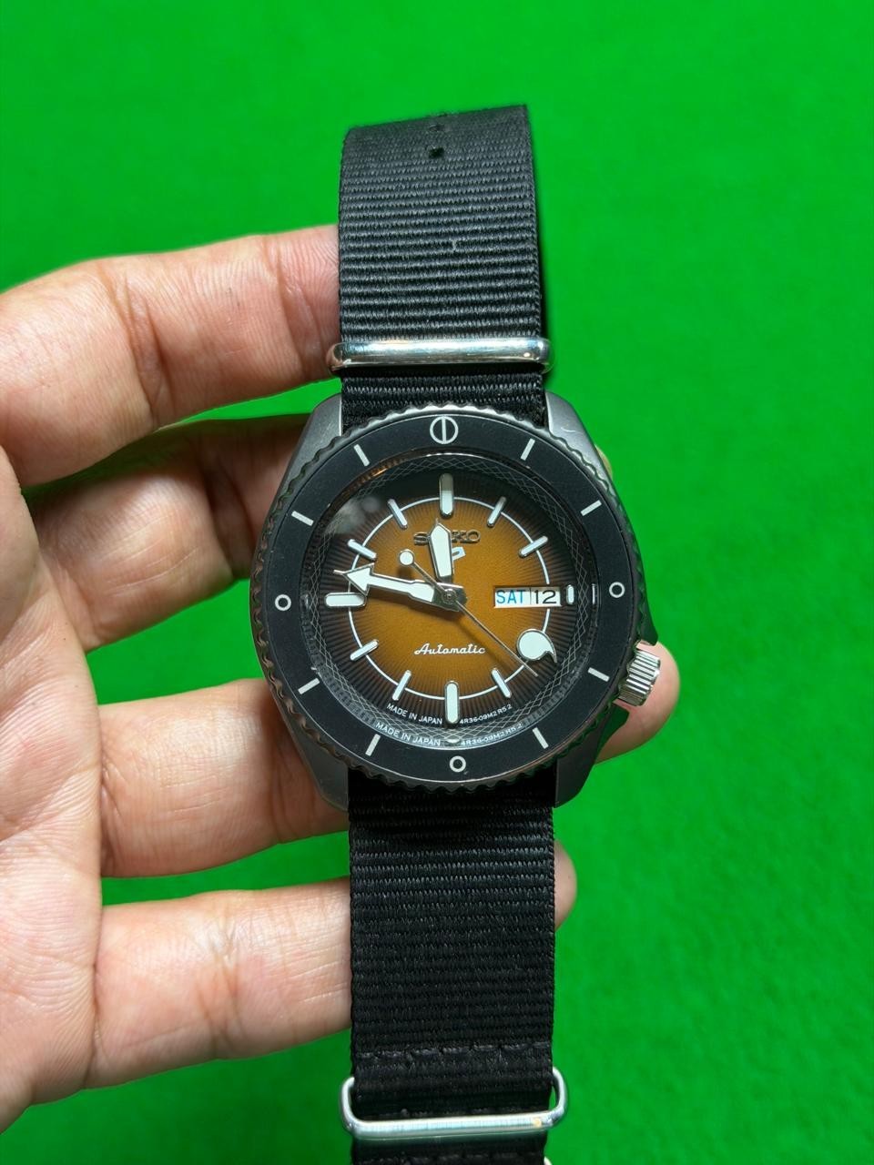Seiko Automatic Men’s Watch Brown Dial Black Case NATO Strap Day Date