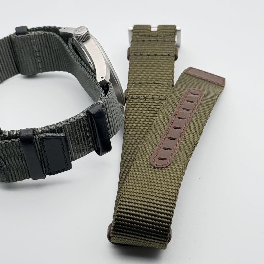 HAMILTON Khaki Field H694390 Manual Wind Men Used Watch Military Analog