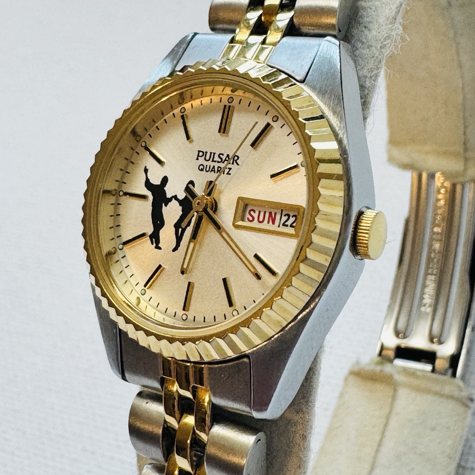 Vintage Seiko Pulsar Women’s President Day/Date Watch Silver Gold V783-X003