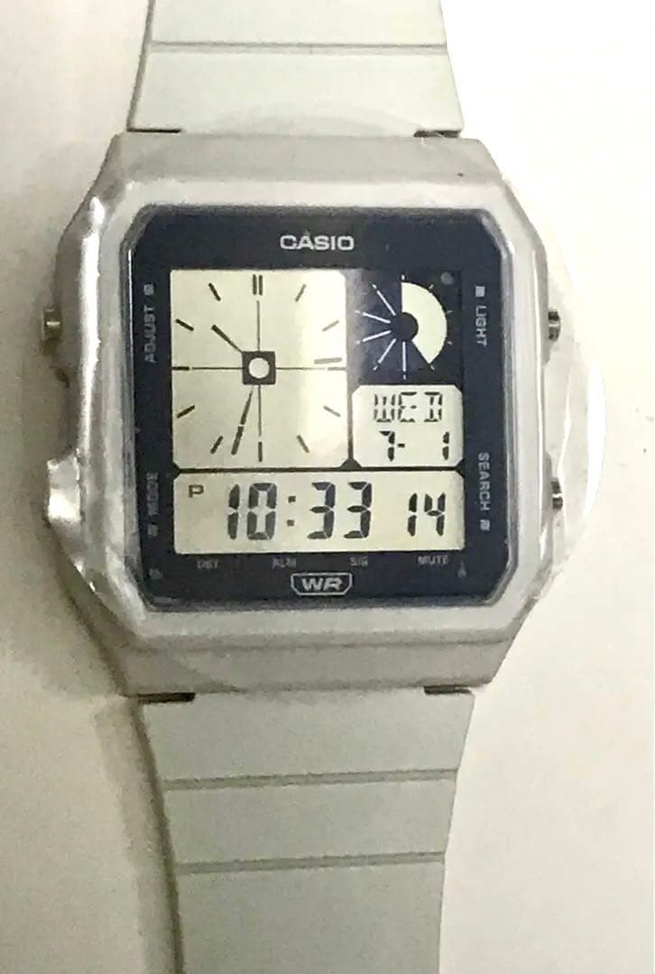 Brand new, unused CASIO LF-20W-8AJF unisex watch.