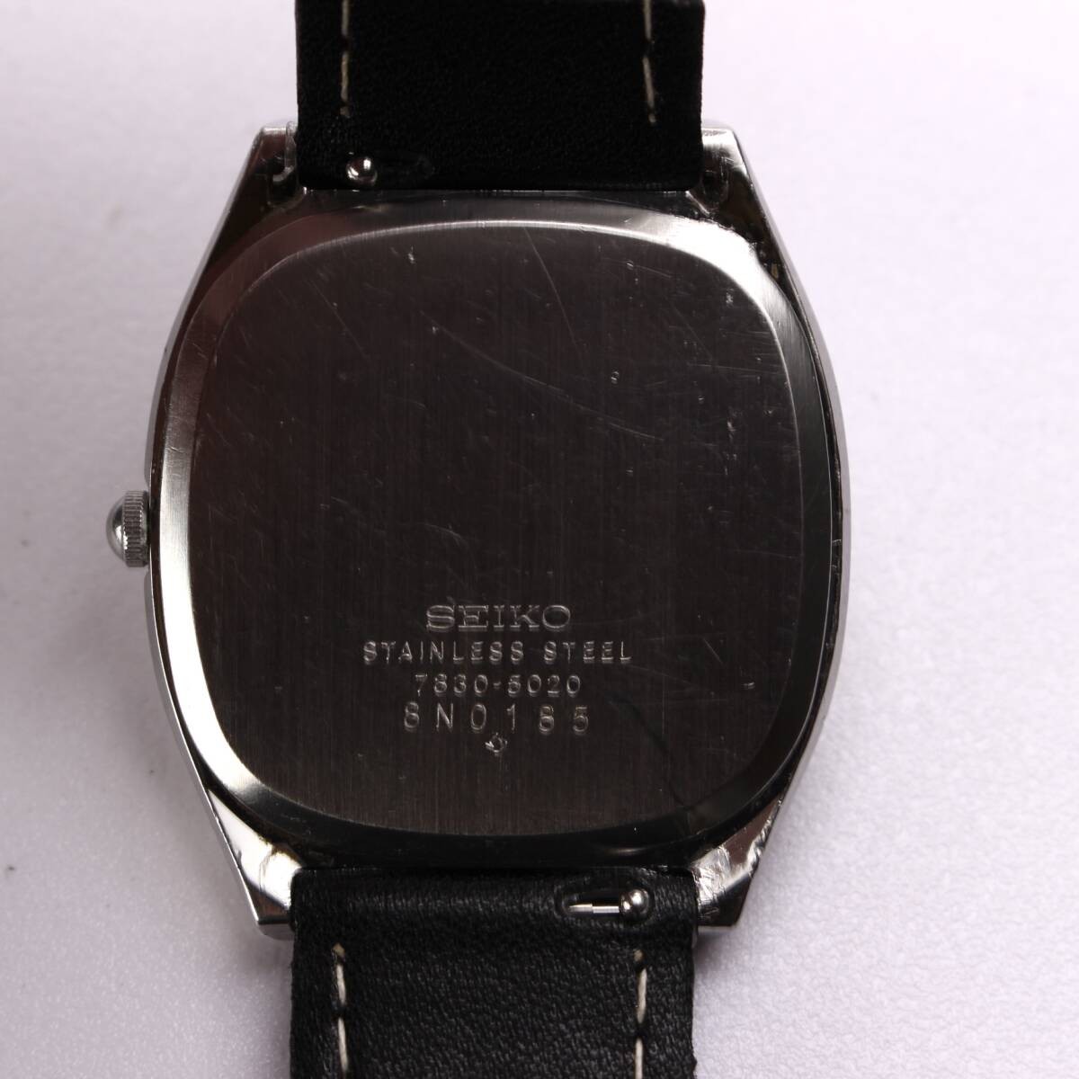 Rare SEIKO quartz men’s wristwatch 70s vintage early quartz cushion case made in