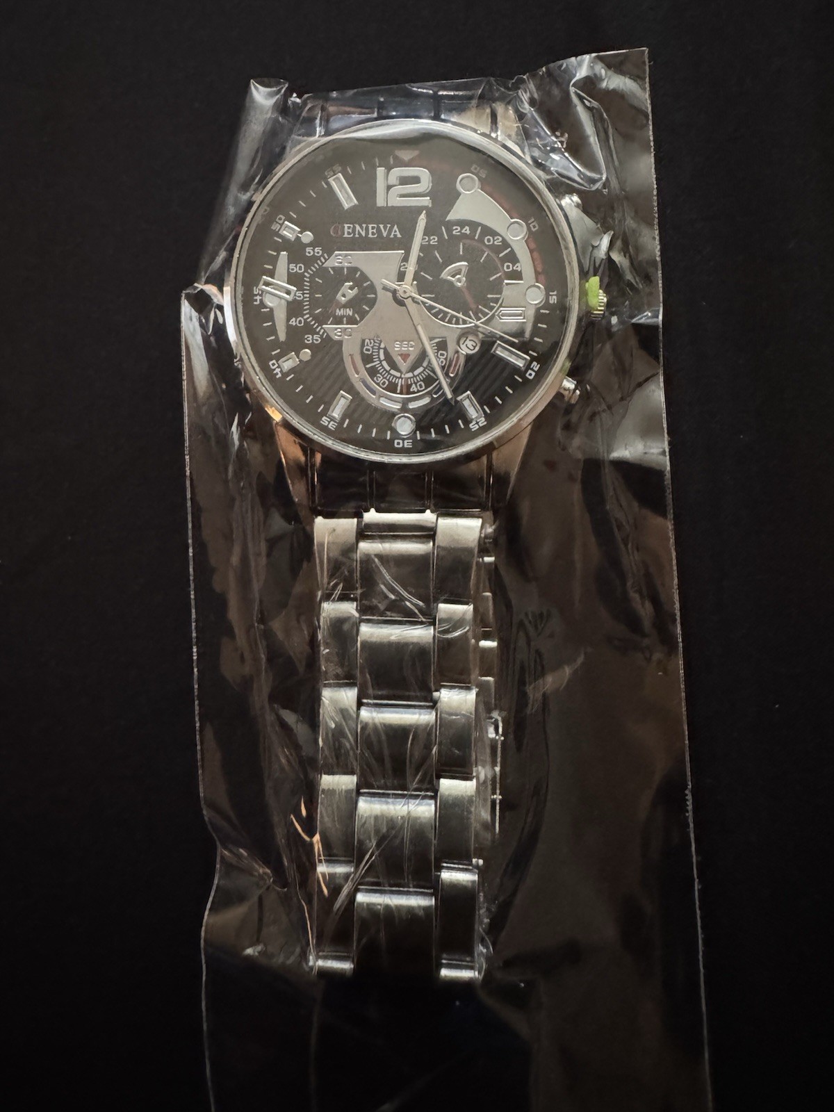 Quartz Men’s Analog Watch Stainless Steel Band