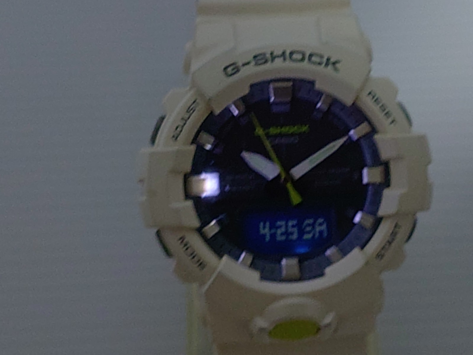 CASIO GA-800SC-7AJF white G-SHOCK