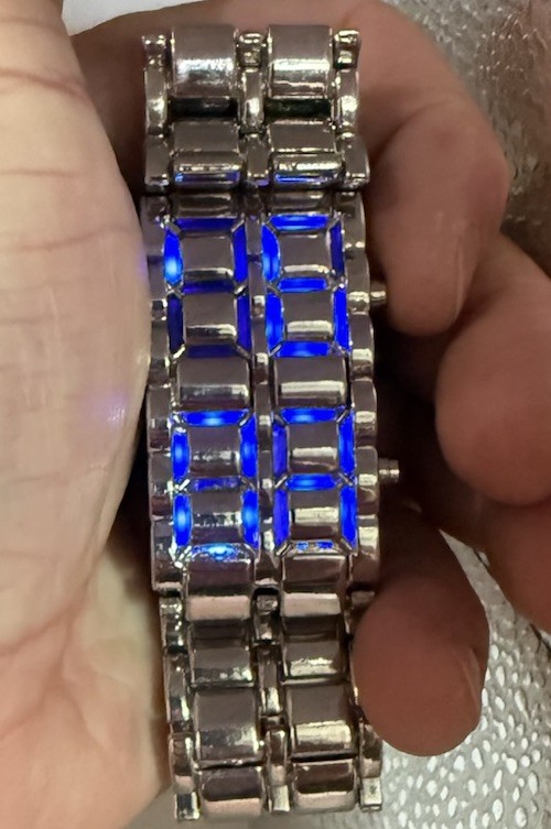 Quartz LED Digital Wristwatch Silver Rectangle Case Silver Metal Bracelet Works