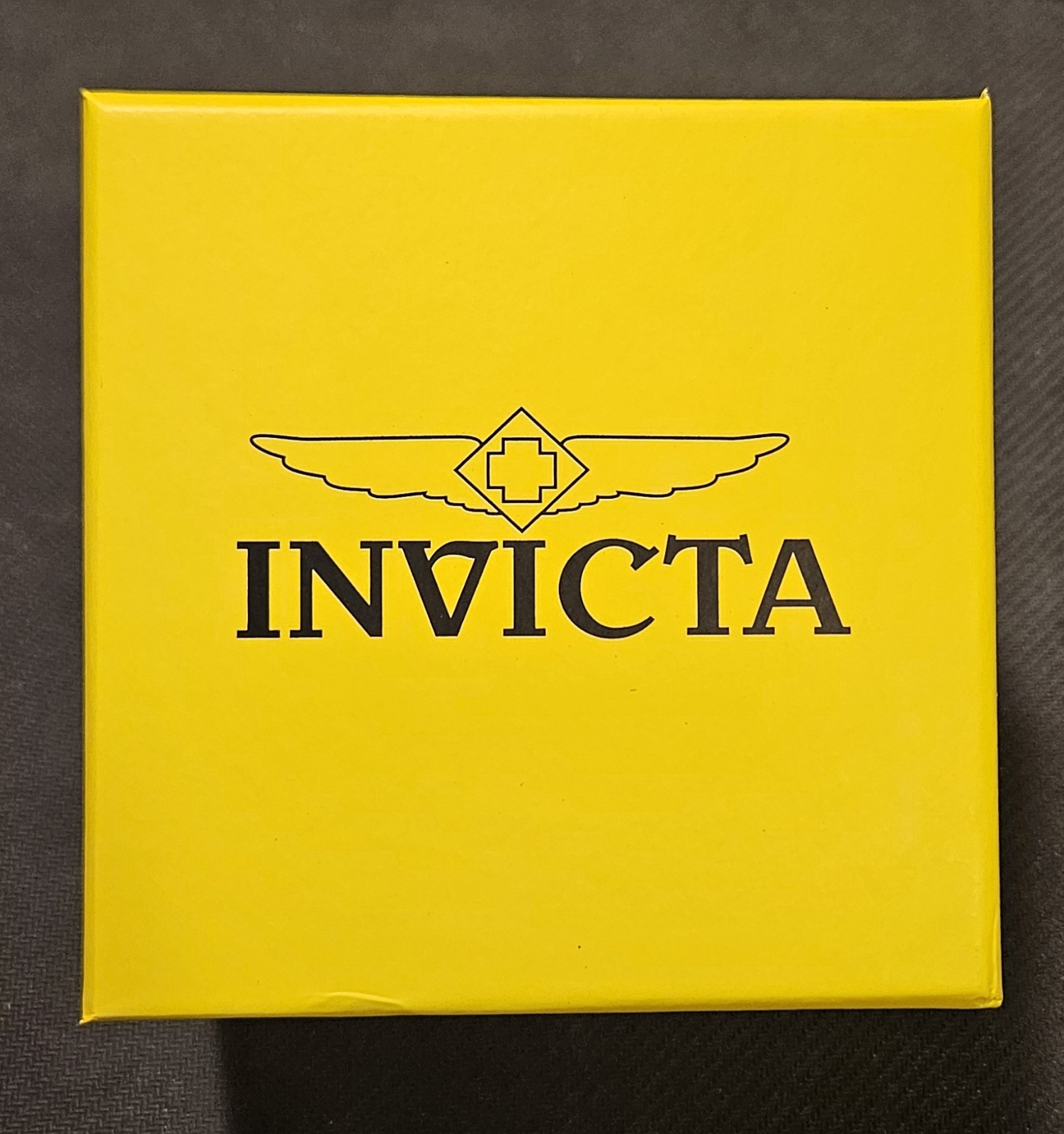 Invicta Specialty Rowan Mens 40mm Watch Silver Yellow Black Stainless Brand New