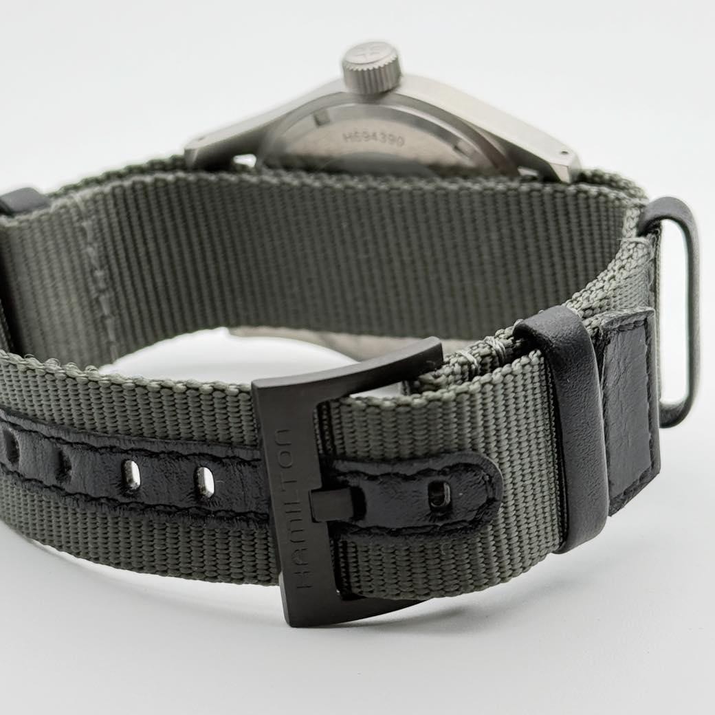 Hamilton Khaki Field Mechanical H694390 37mm Hand Wind Watch Box Papers In hand