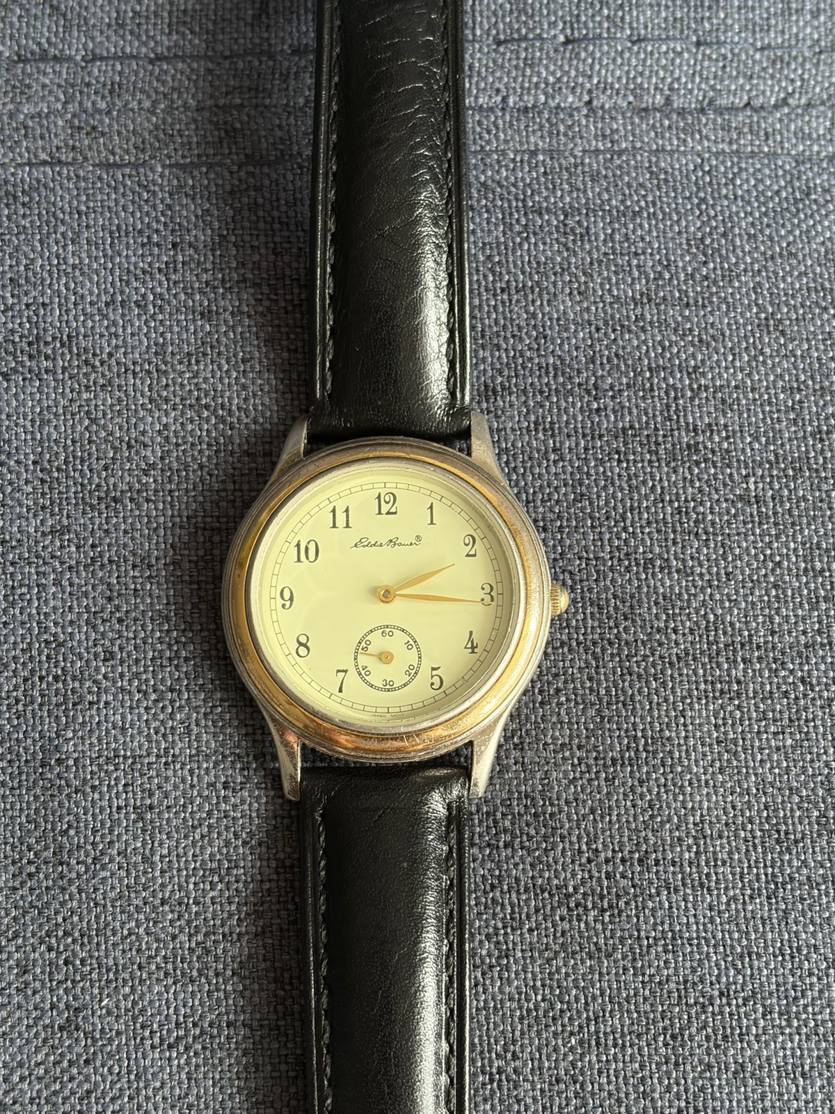 Vintage 38mm Eddie Bauer Analog Quartz Watch 90s Men’s NEW BATTERY NEW BELT